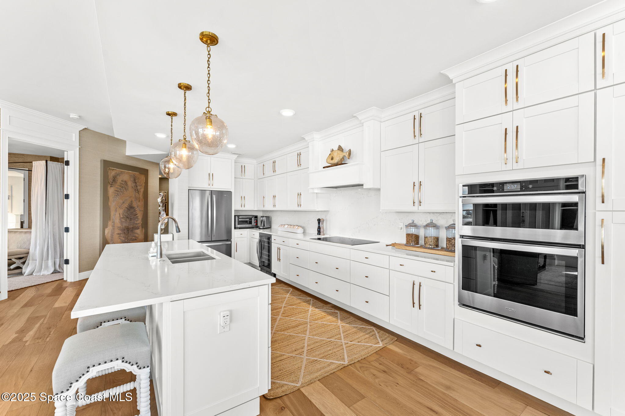 1725 N Highway A1A 402