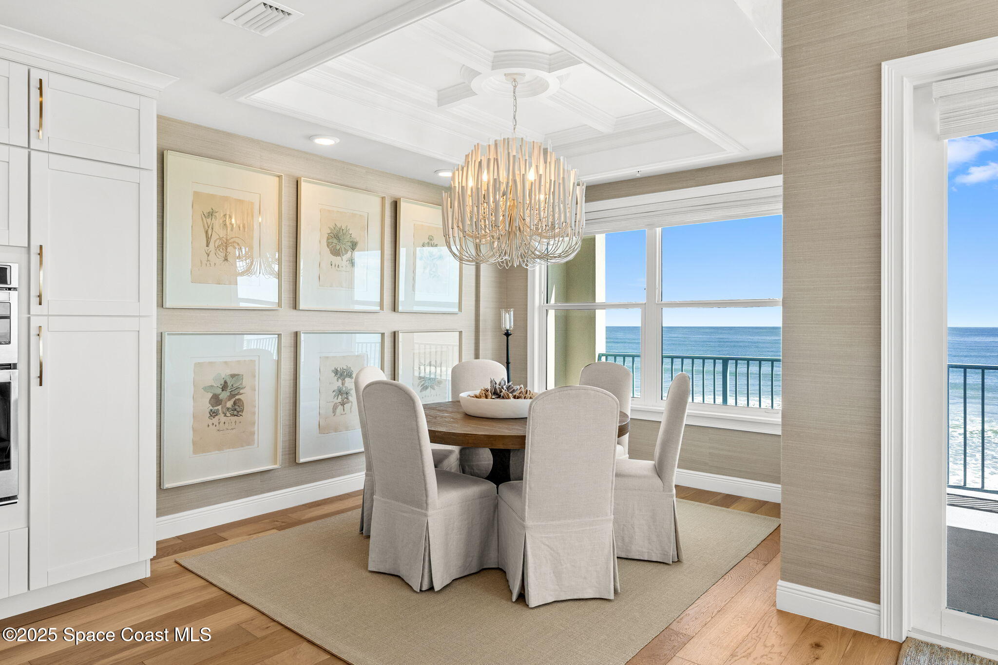 1725 N Highway A1A 402