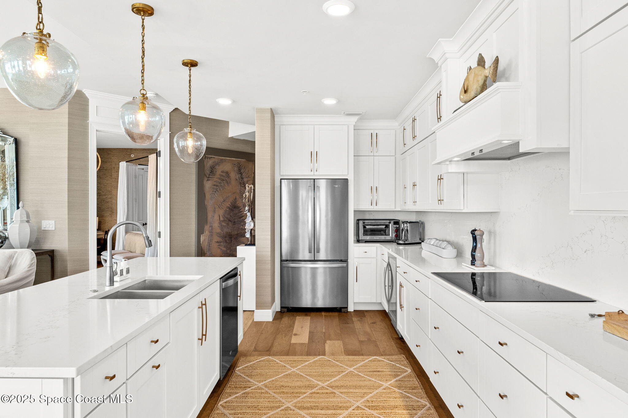 1725 N Highway A1A 402