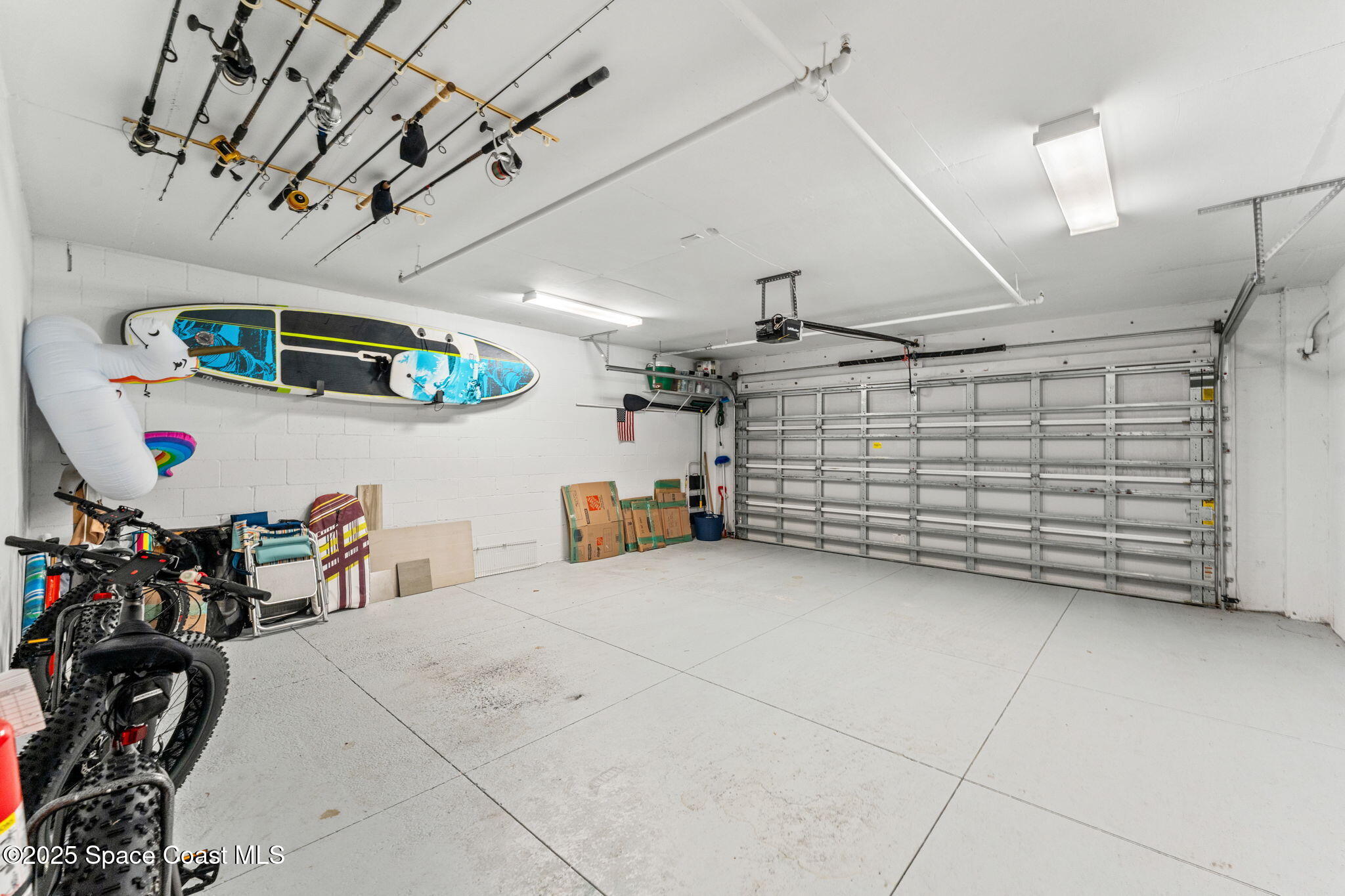 1725 N Highway A1A 402