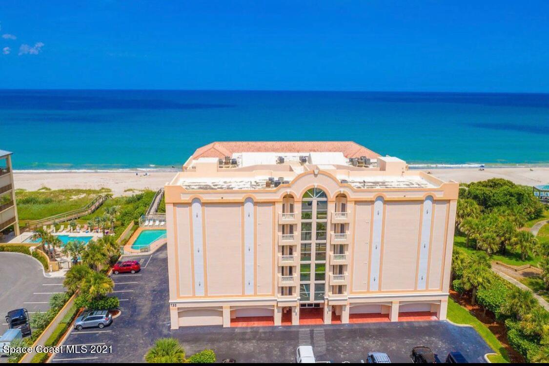 735 N Highway A1a 303