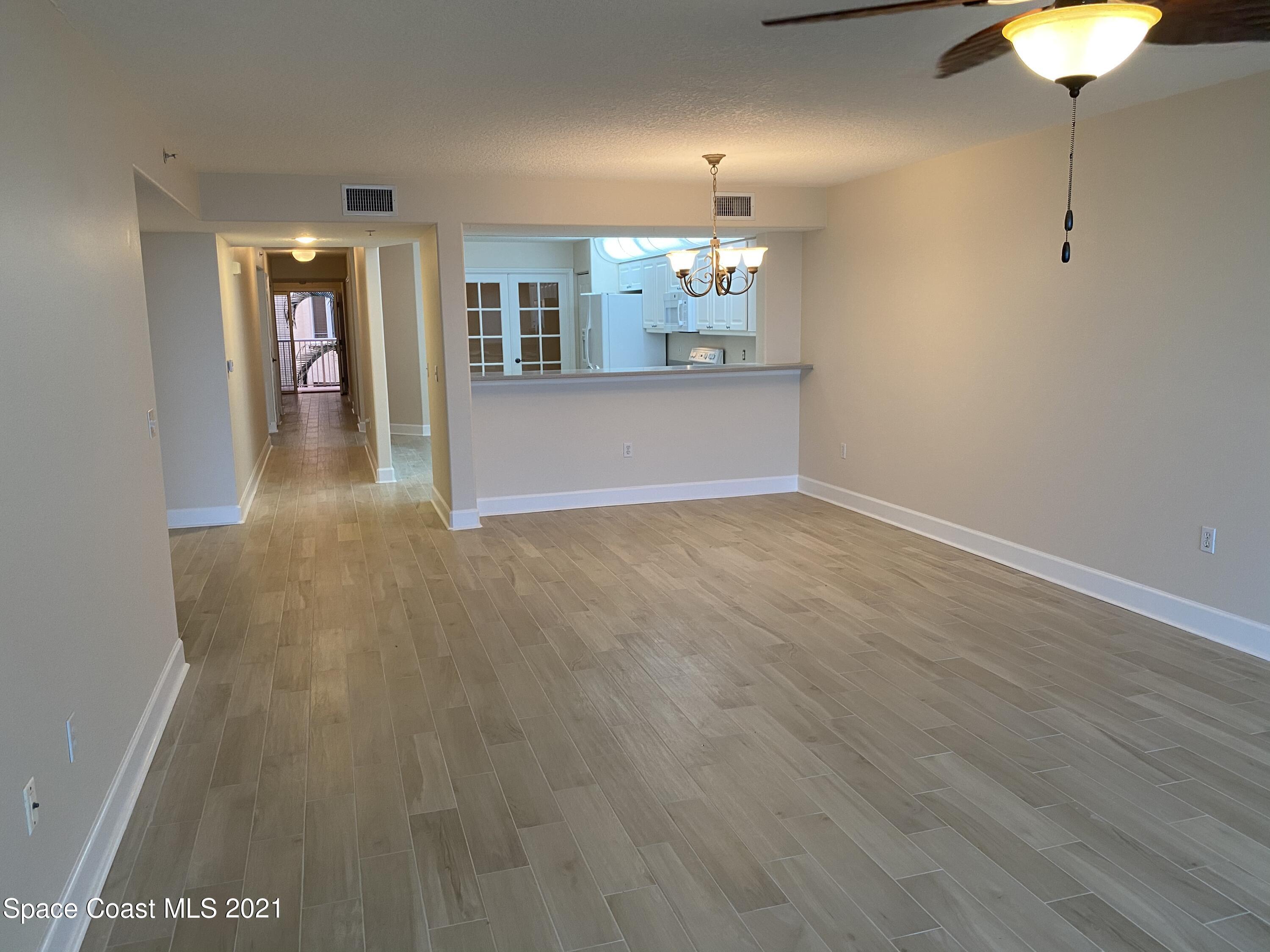 735 N Highway A1a 303