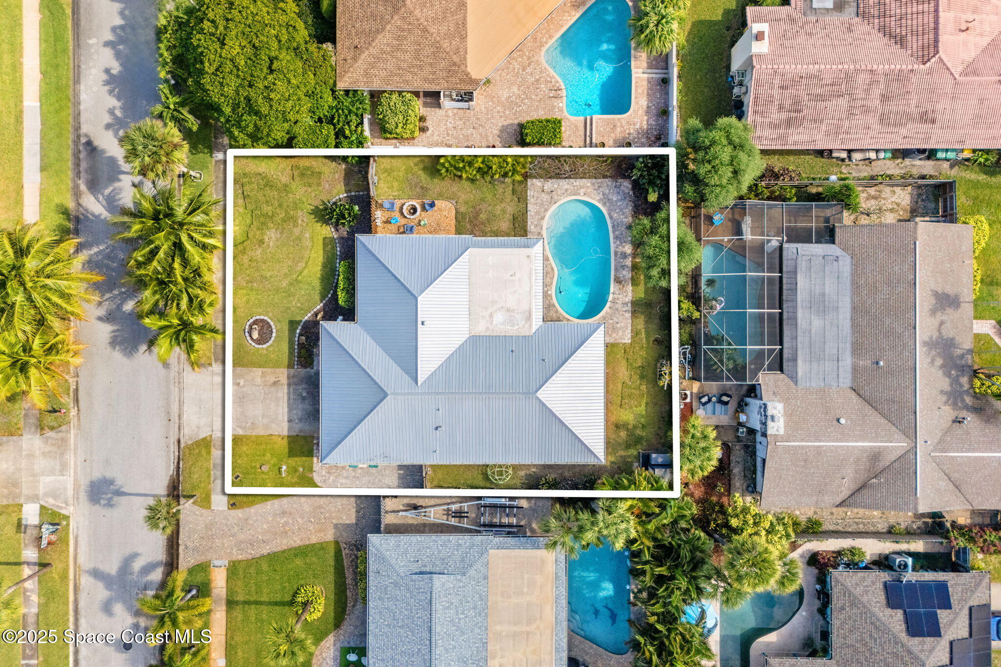 509 W Amherst Circle