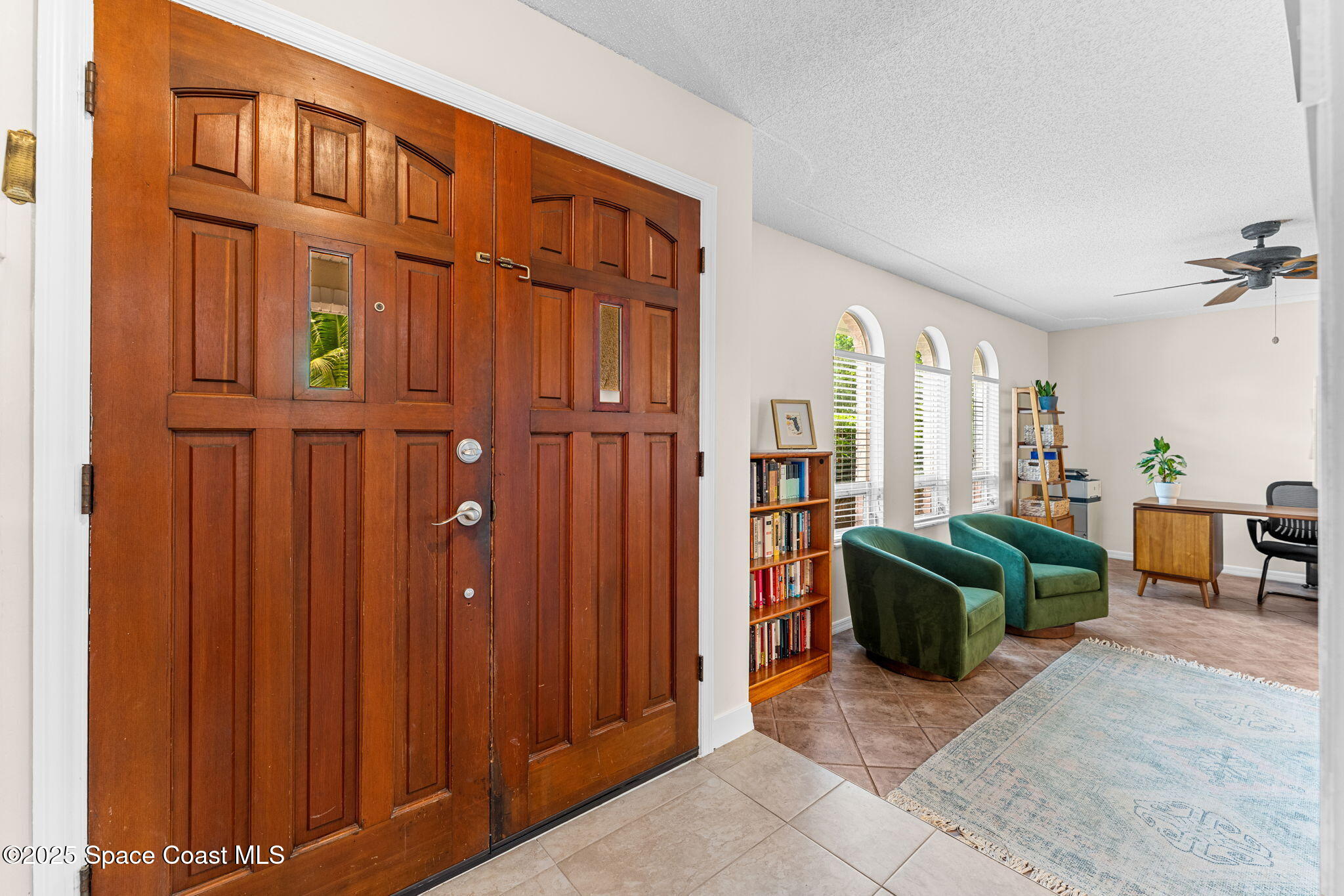 509 W Amherst Circle