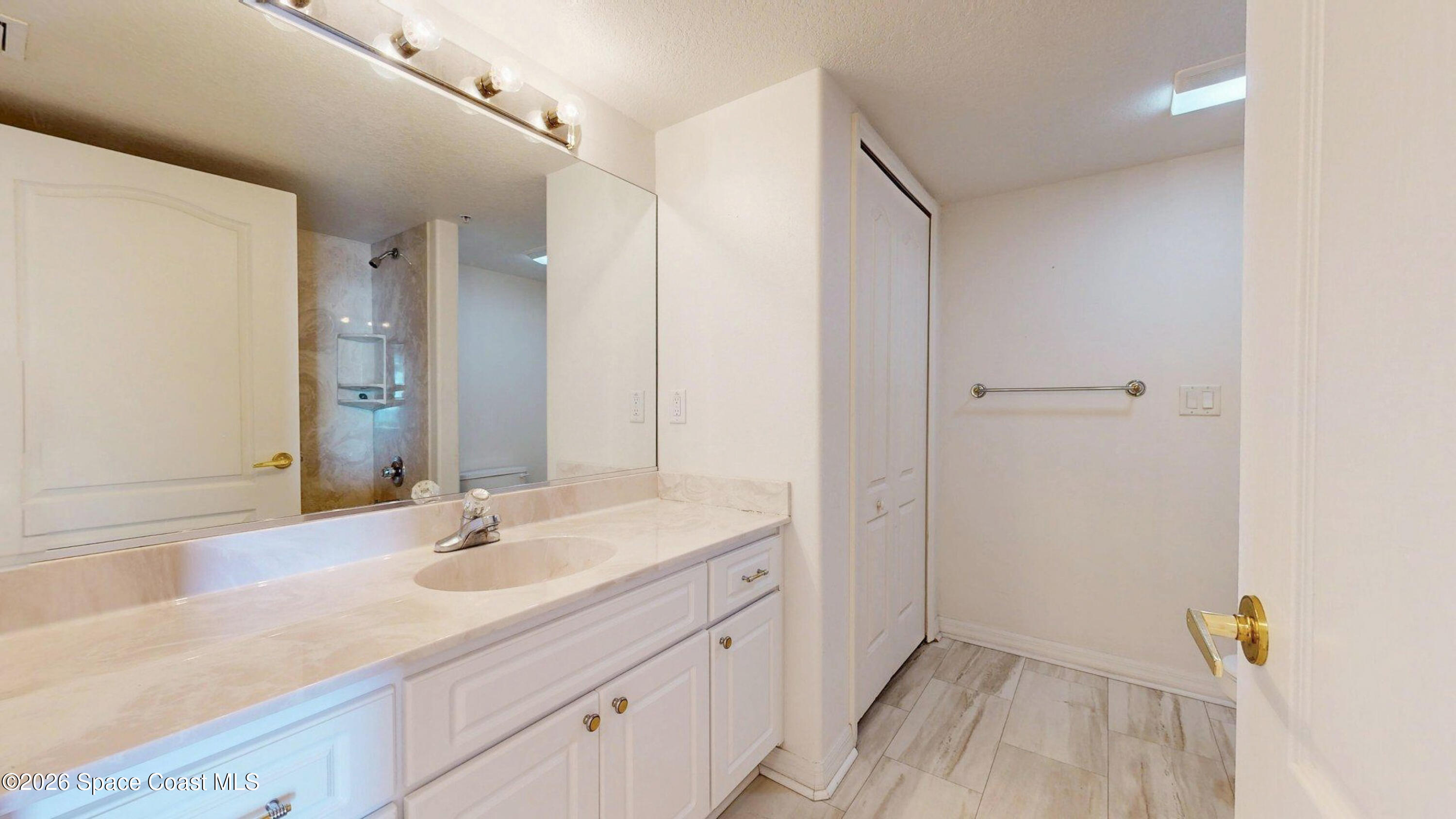 8924 Puerto Del Rio Drive 501