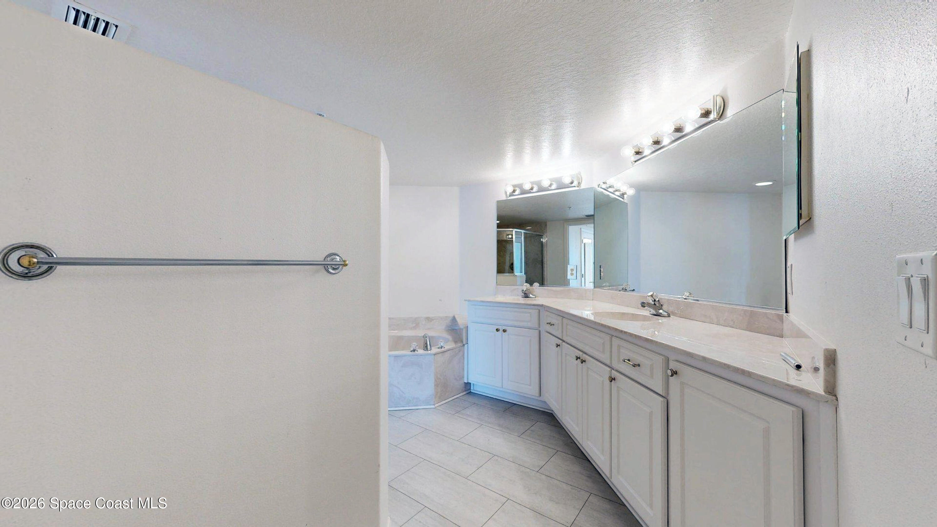 8924 Puerto Del Rio Drive 501