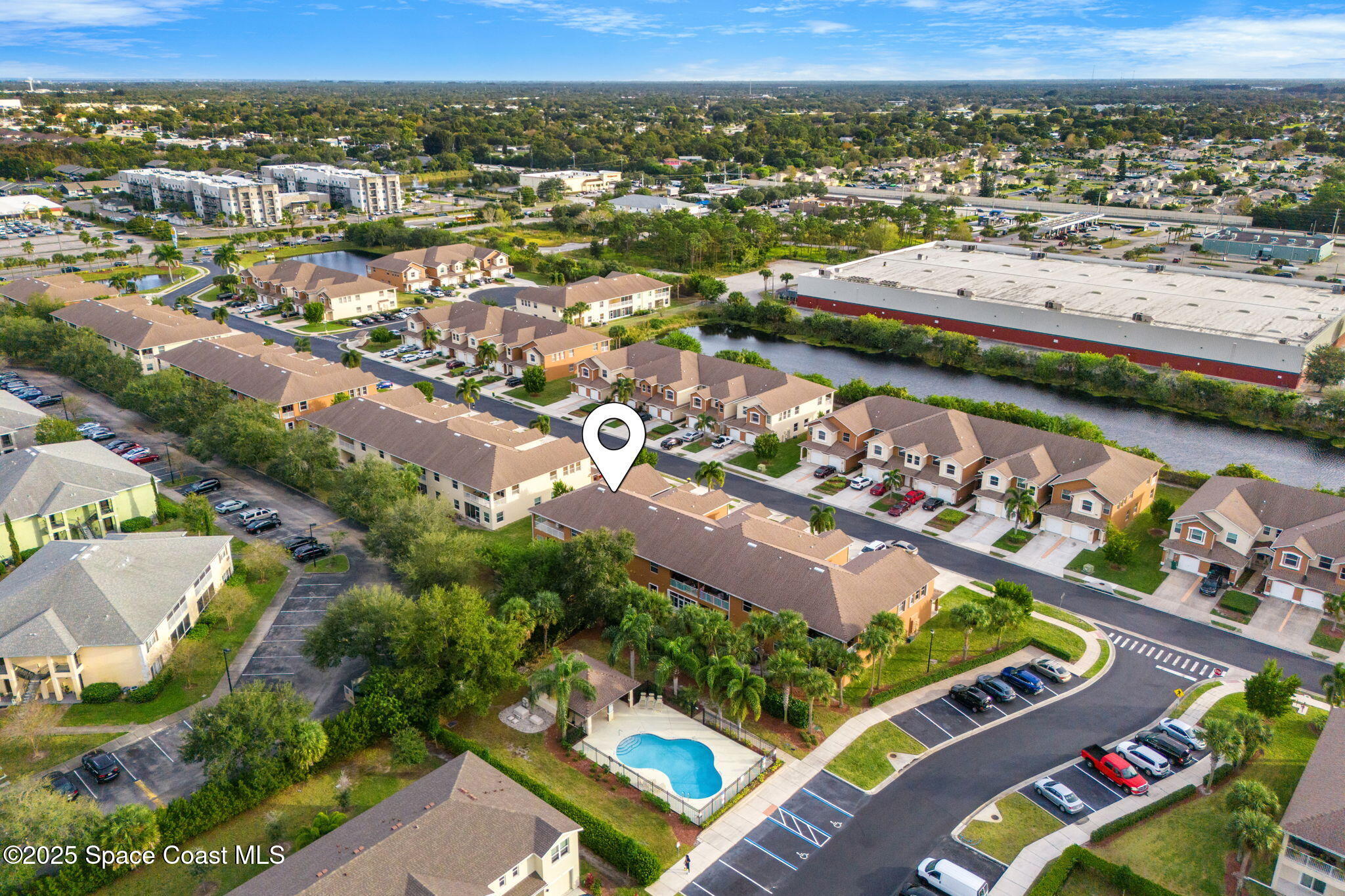 1050 Venetian Drive 105