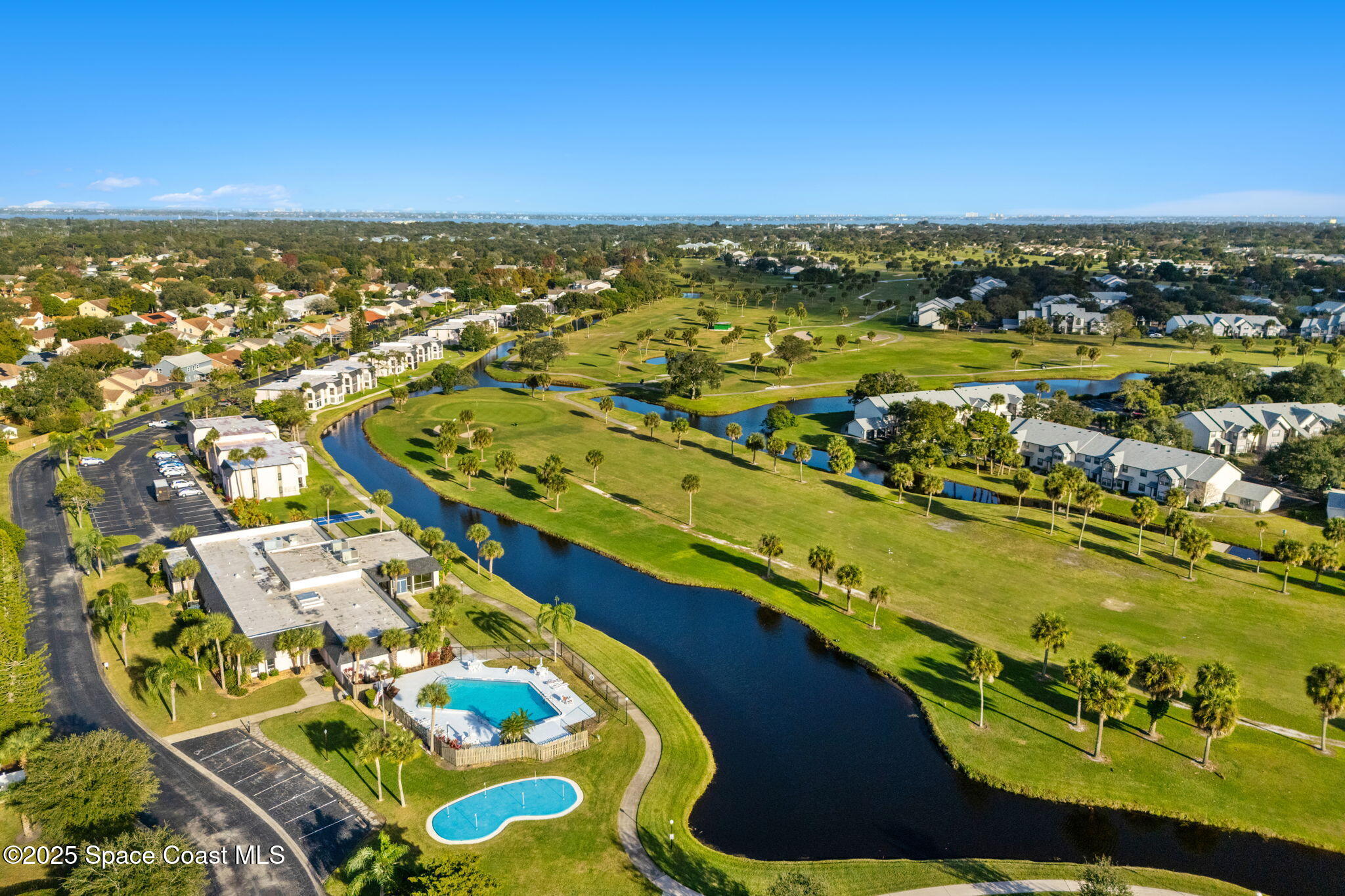 2727 N Wickham Road 202-8