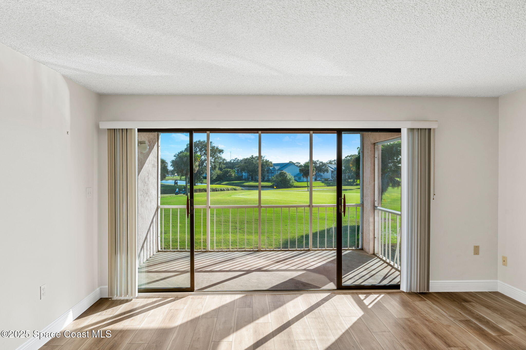 2727 N Wickham Road 202-8