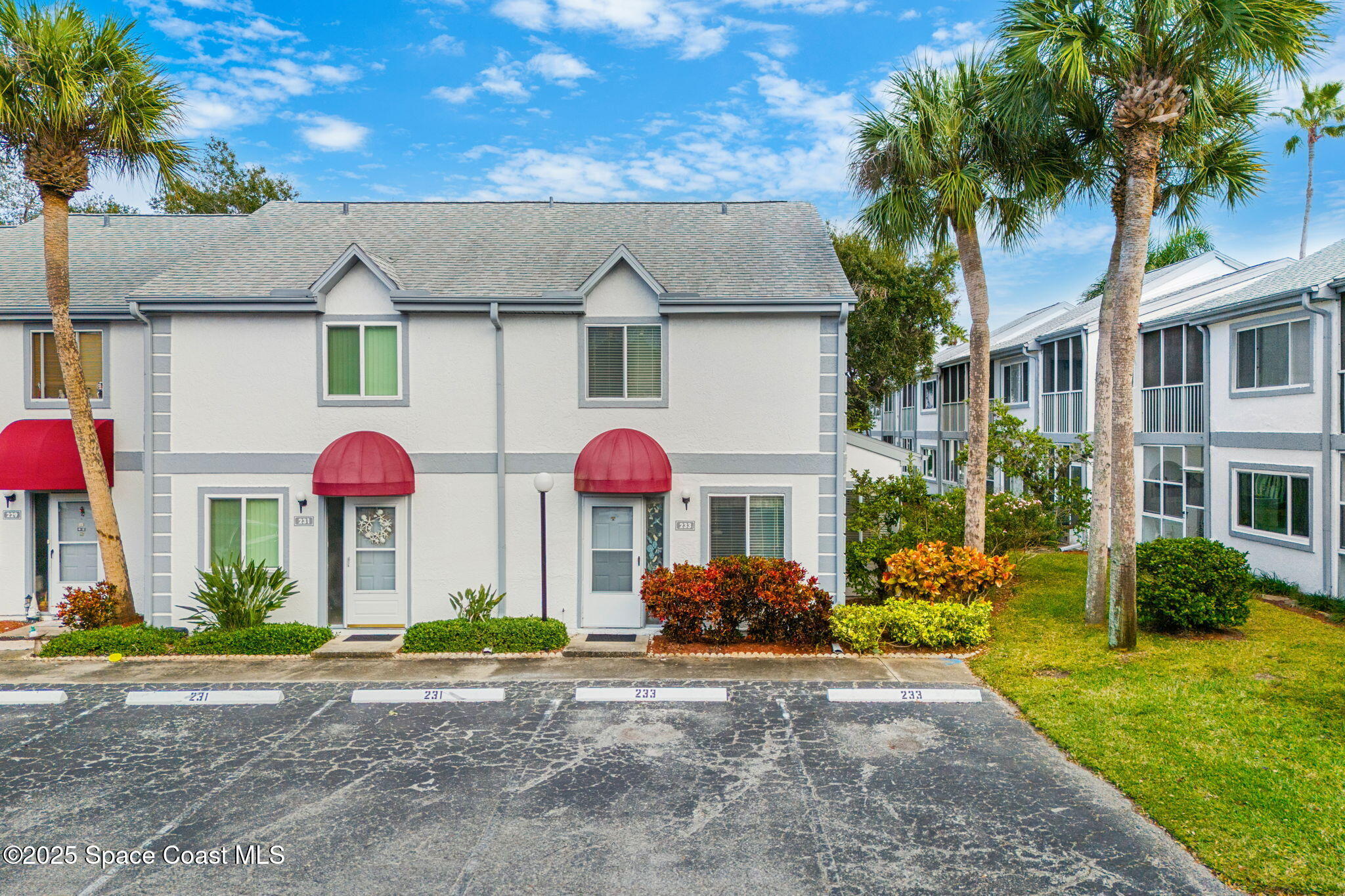 233 Seaport Boulevard T76