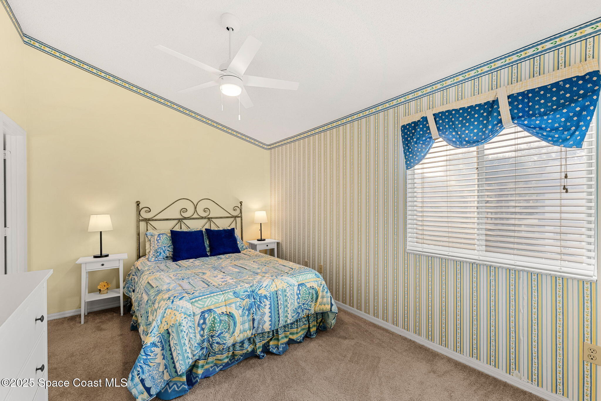 233 Seaport Boulevard T76