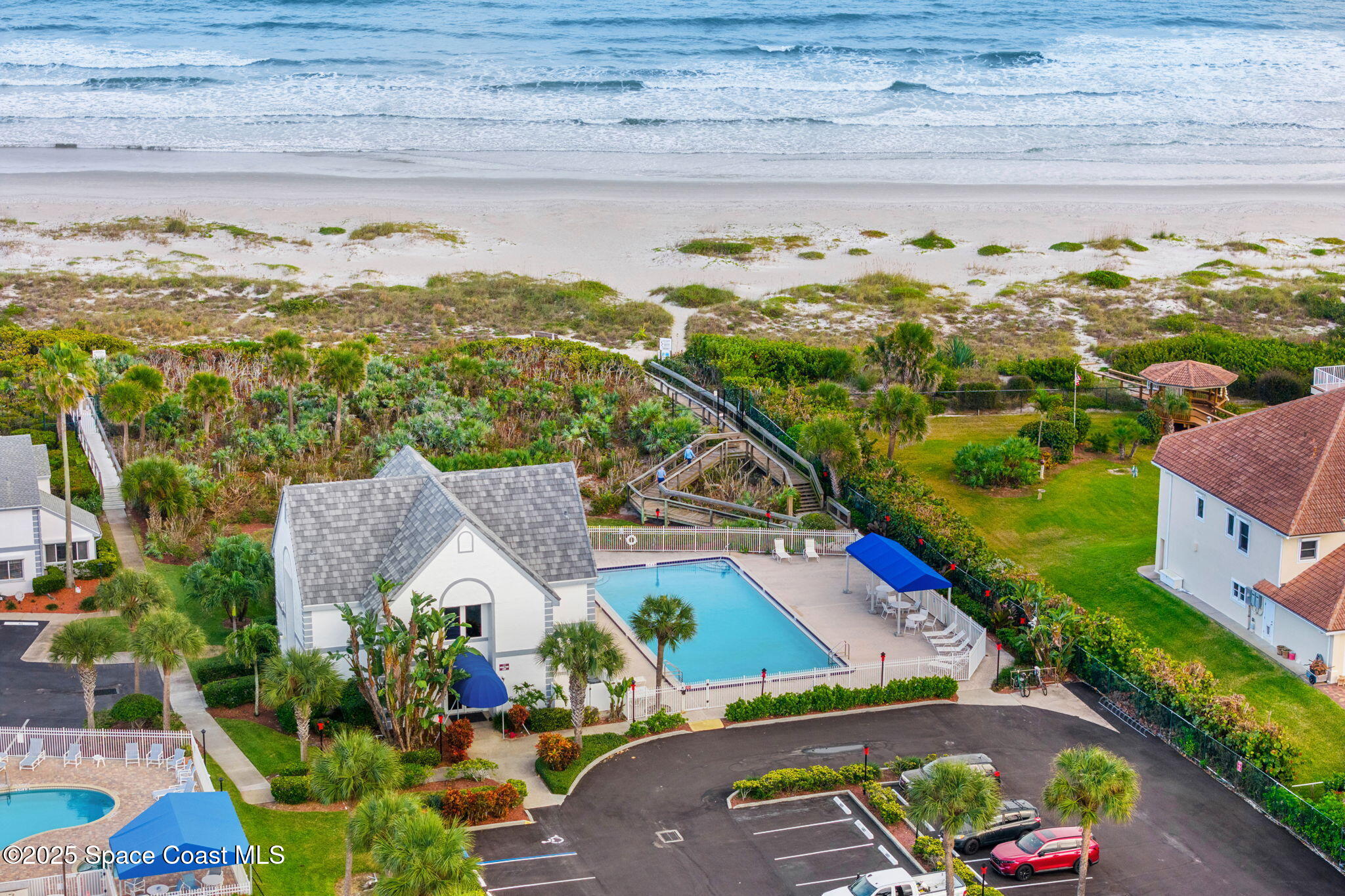 233 Seaport Boulevard T76