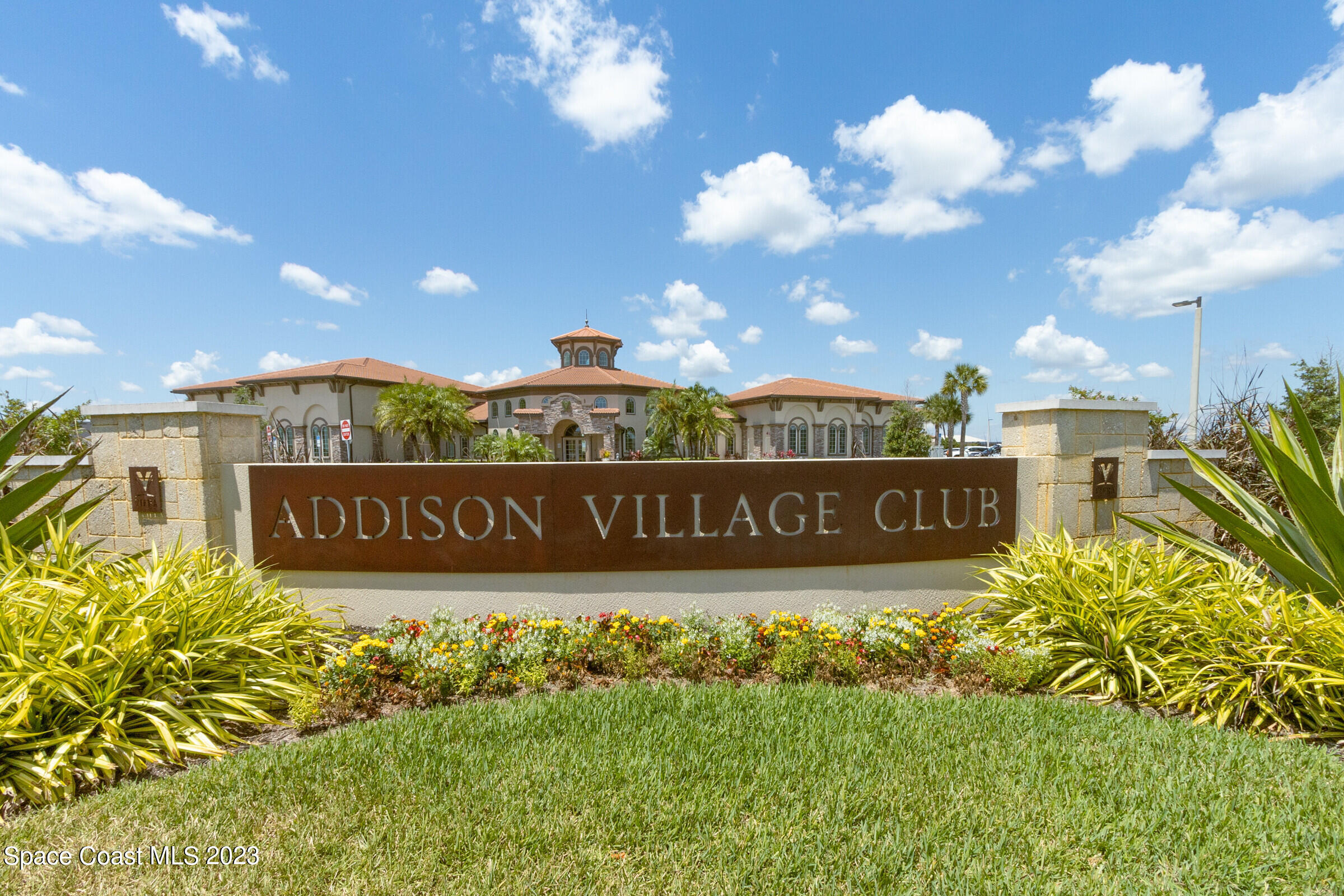 7644 Loren Cove Drive