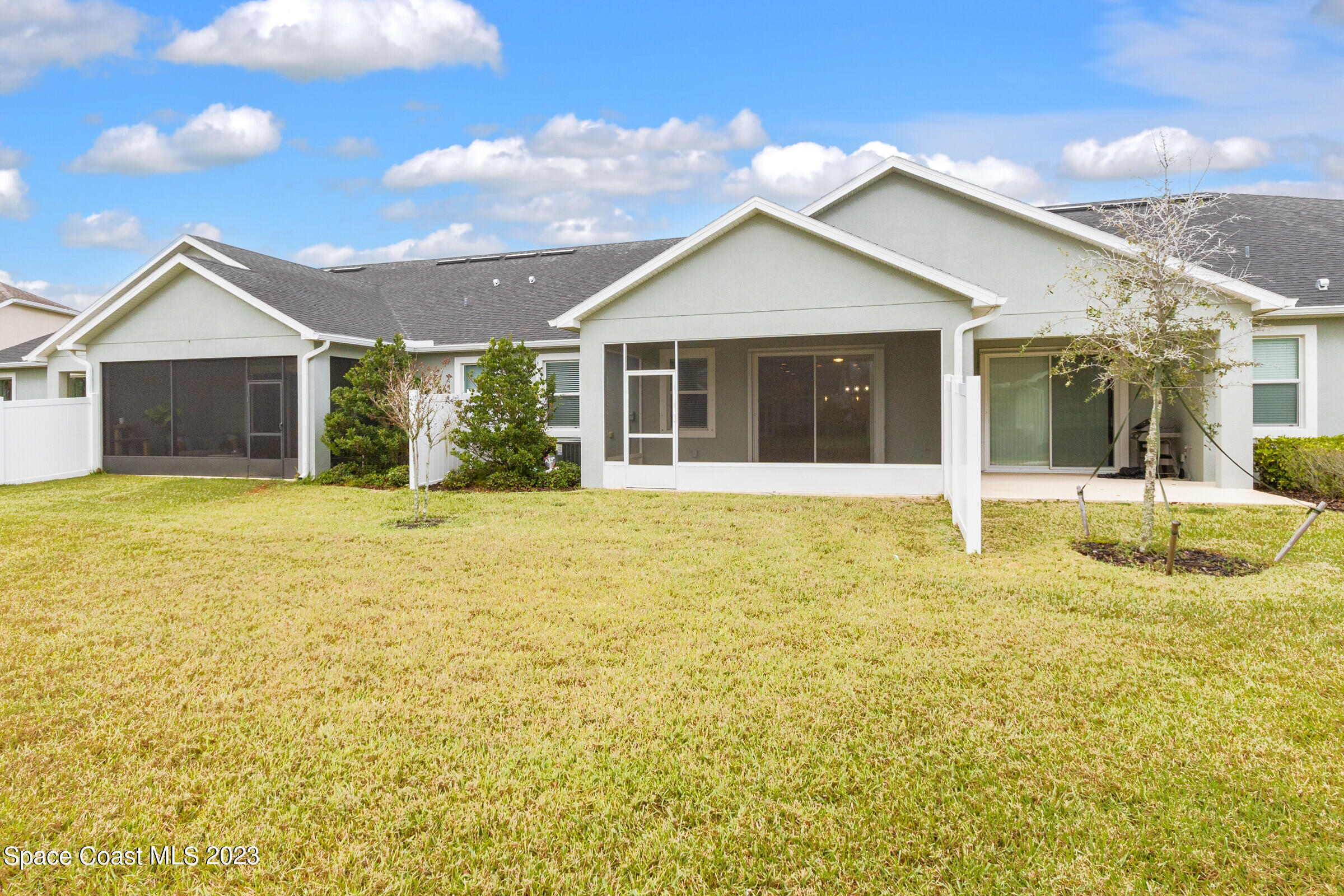 7644 Loren Cove Drive