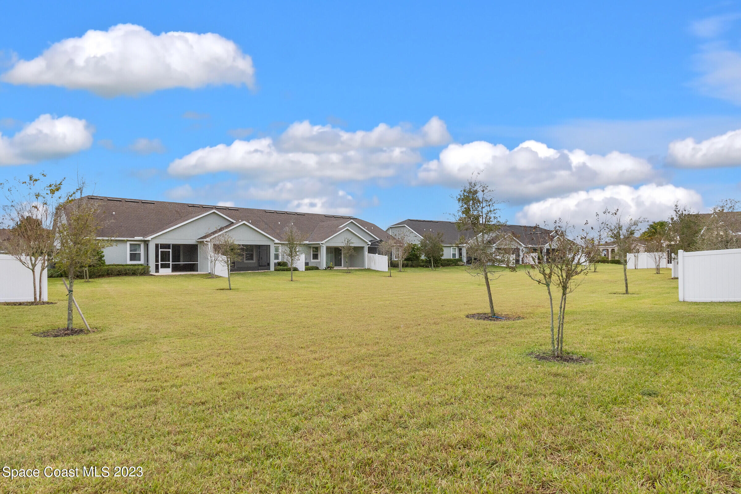 7644 Loren Cove Drive