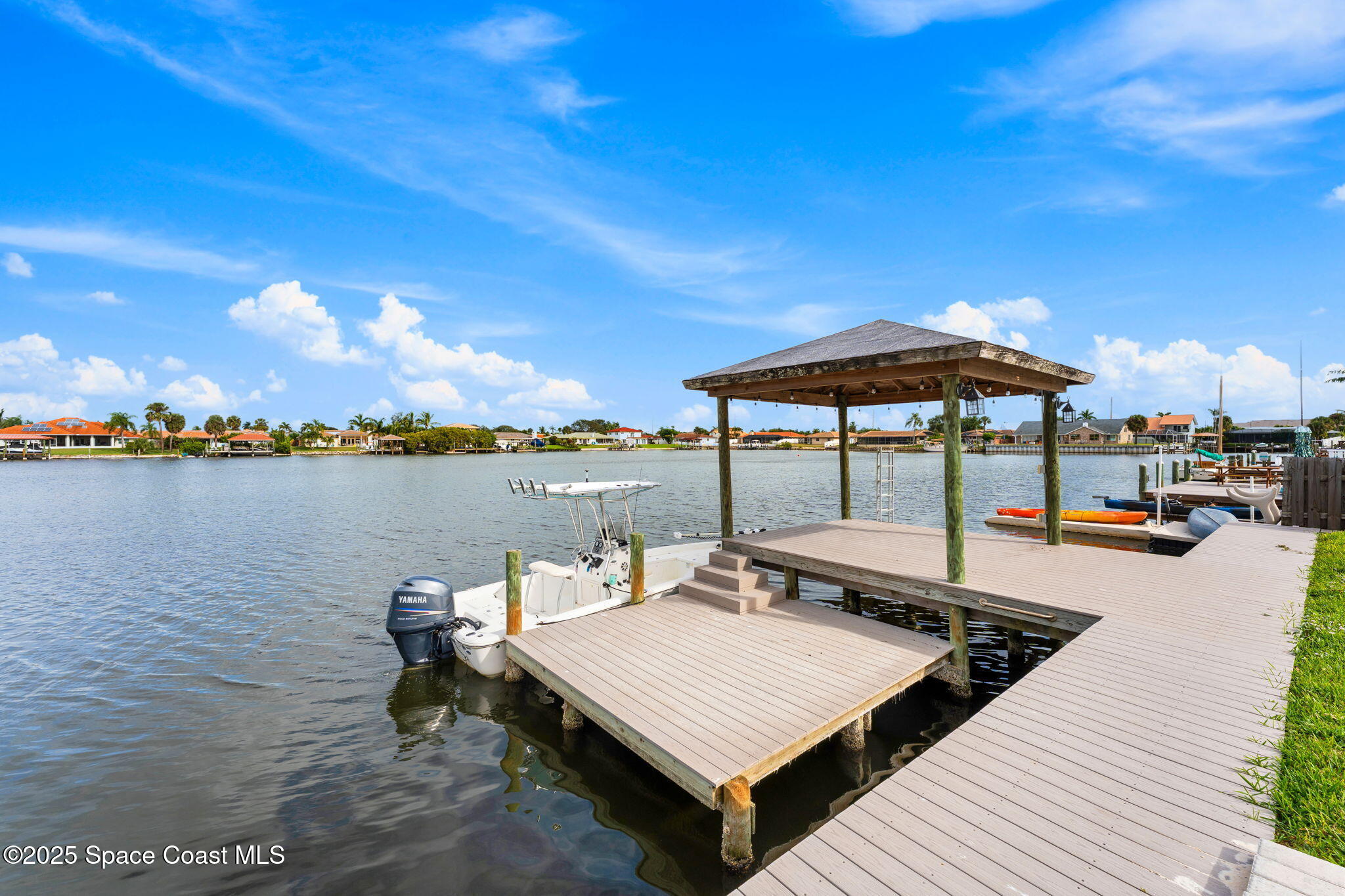 433 Saint Lucia Court