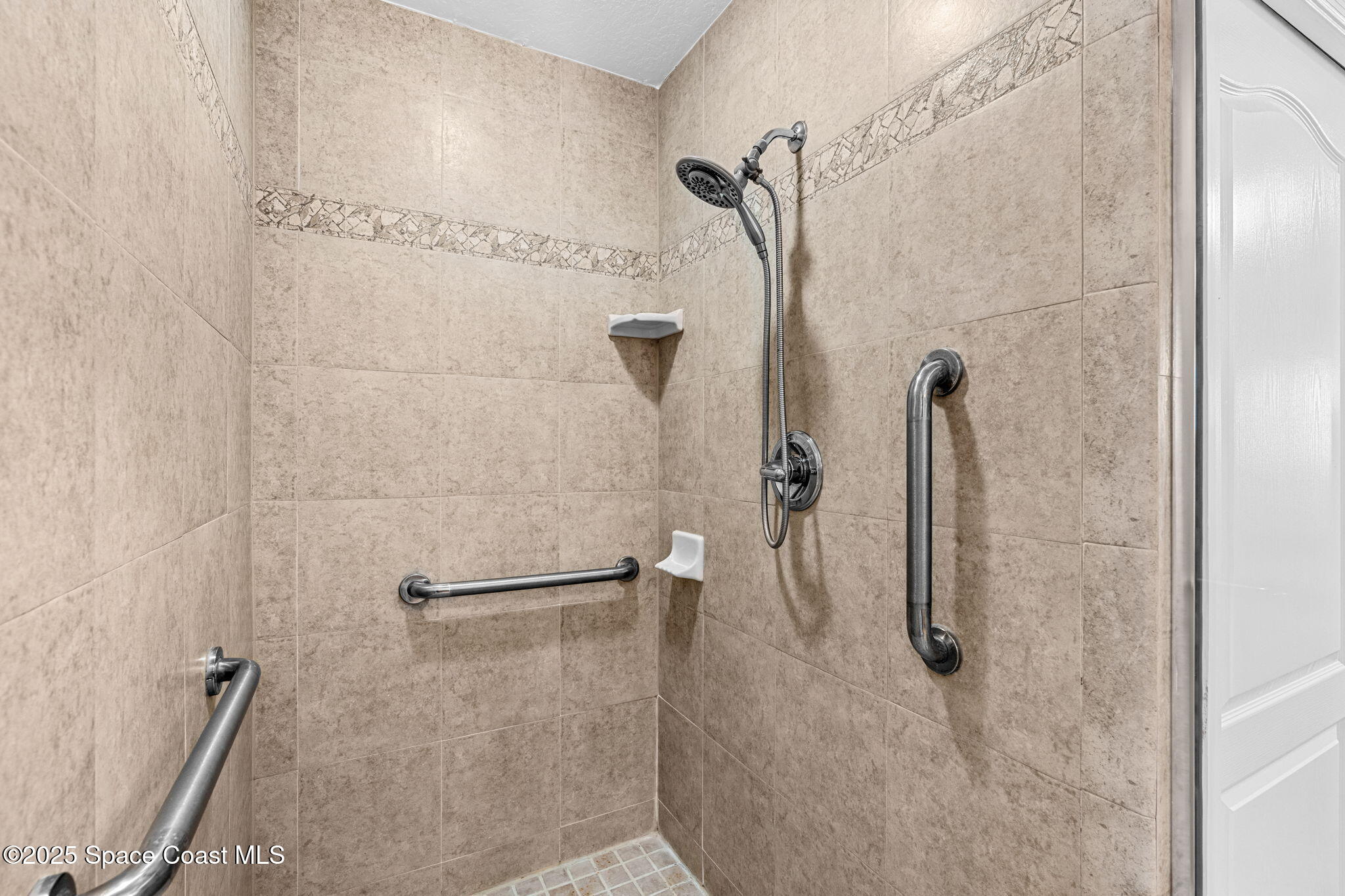 3205 S Washington Avenue 301b