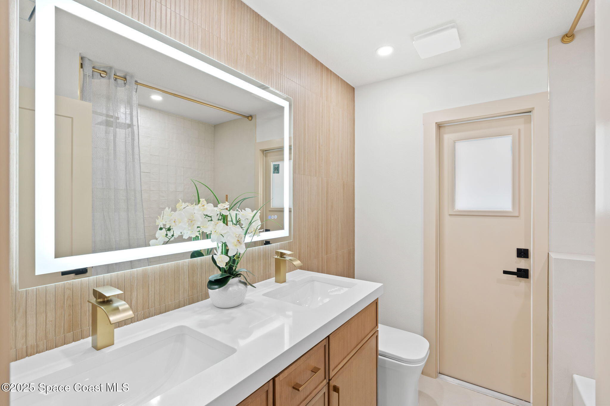 2507 Village Park Drive