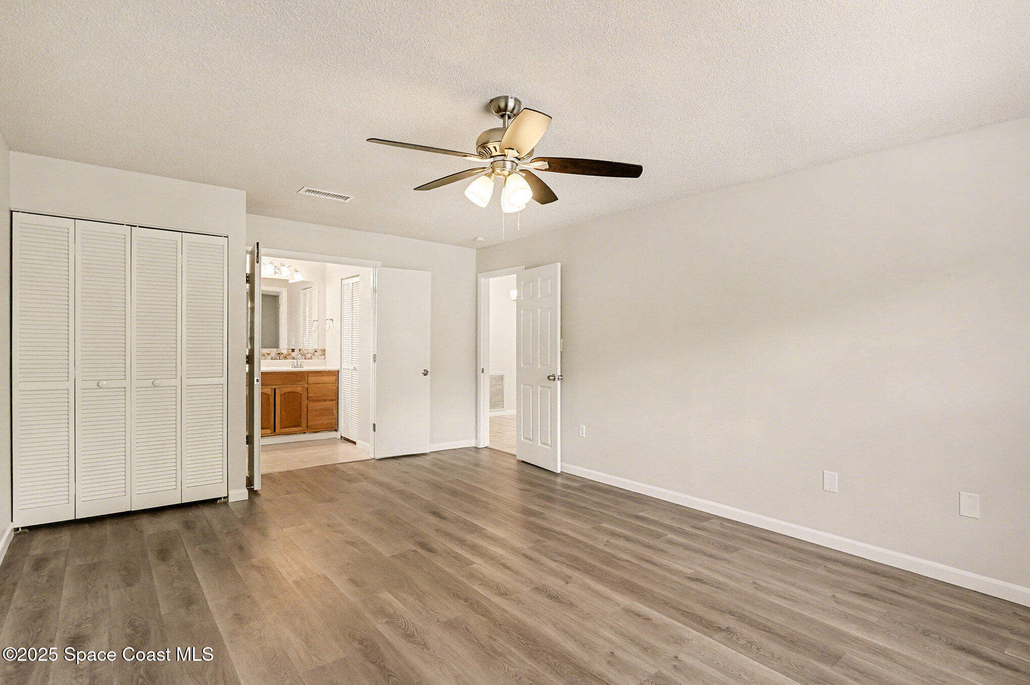 1337 Pakenham Street NW