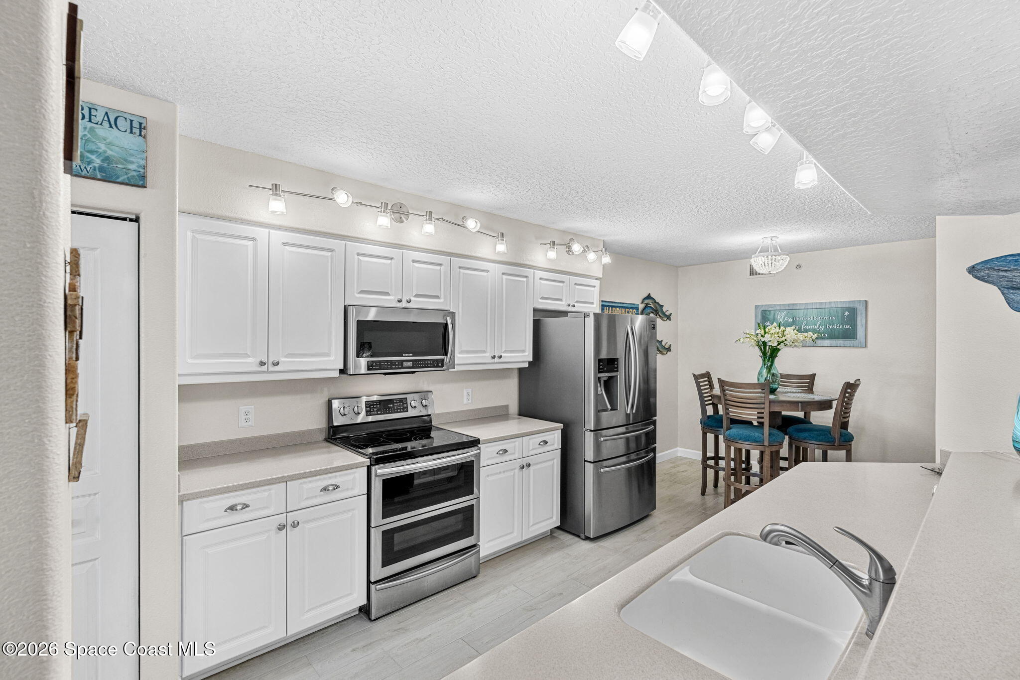 2075 Highway A1a 2304b