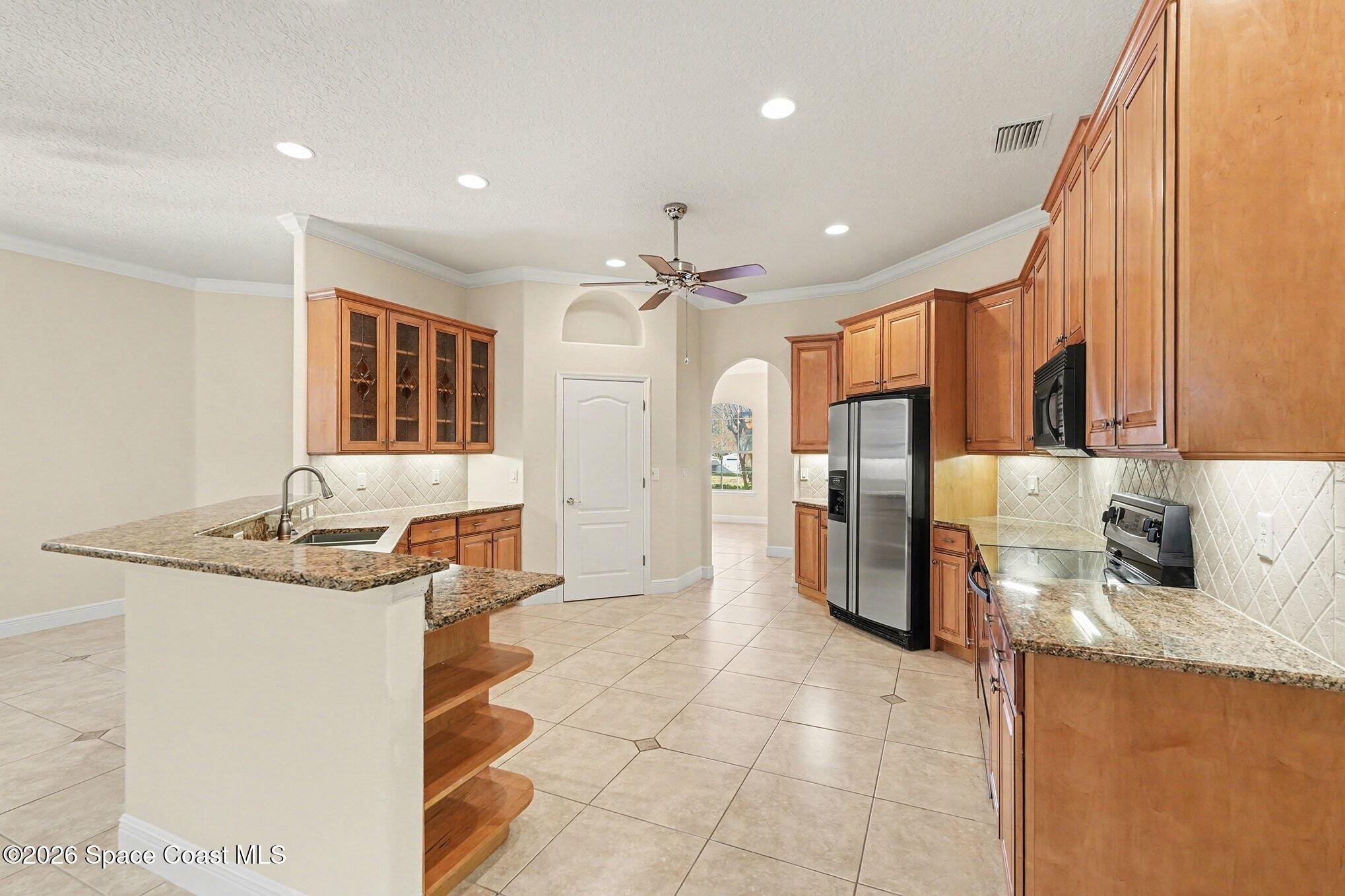 3815 Cottonwood Drive