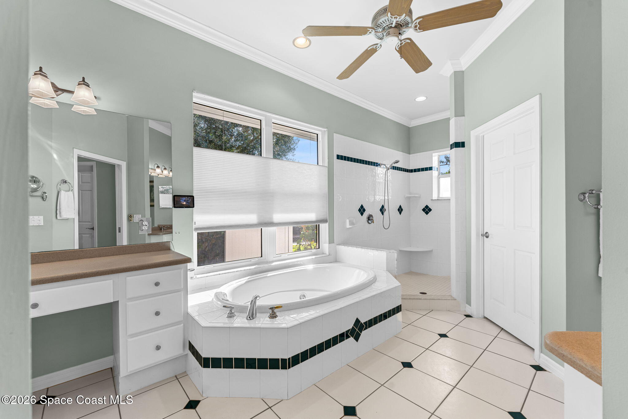 1675 Bay Shore Drive