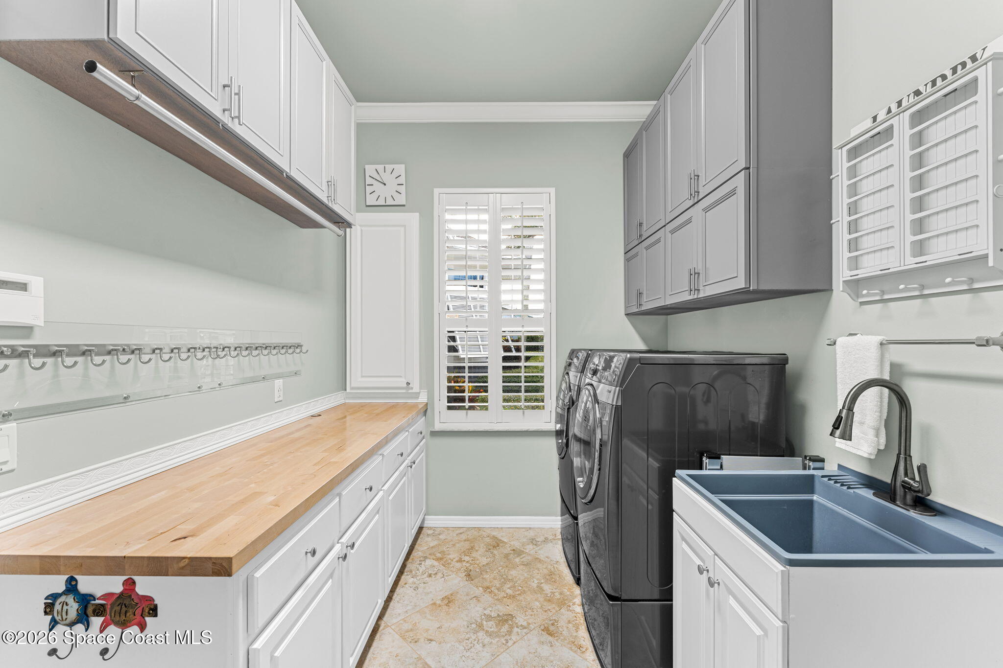 1675 Bay Shore Drive