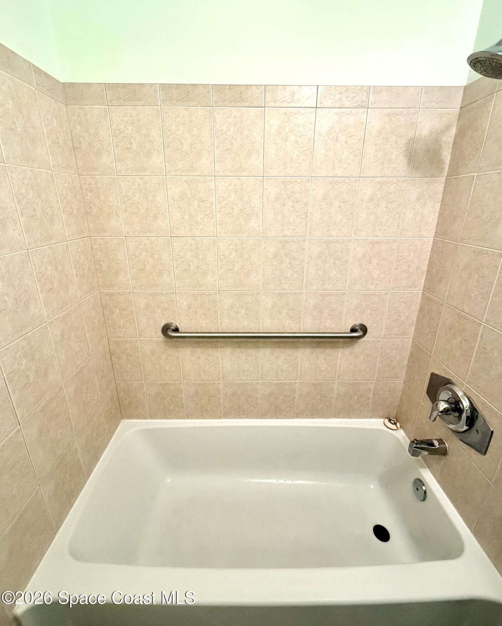 1485 Malibu Circle NE 110