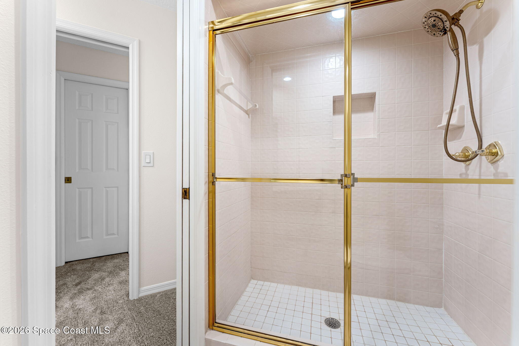 1325 Chase Hammock Road