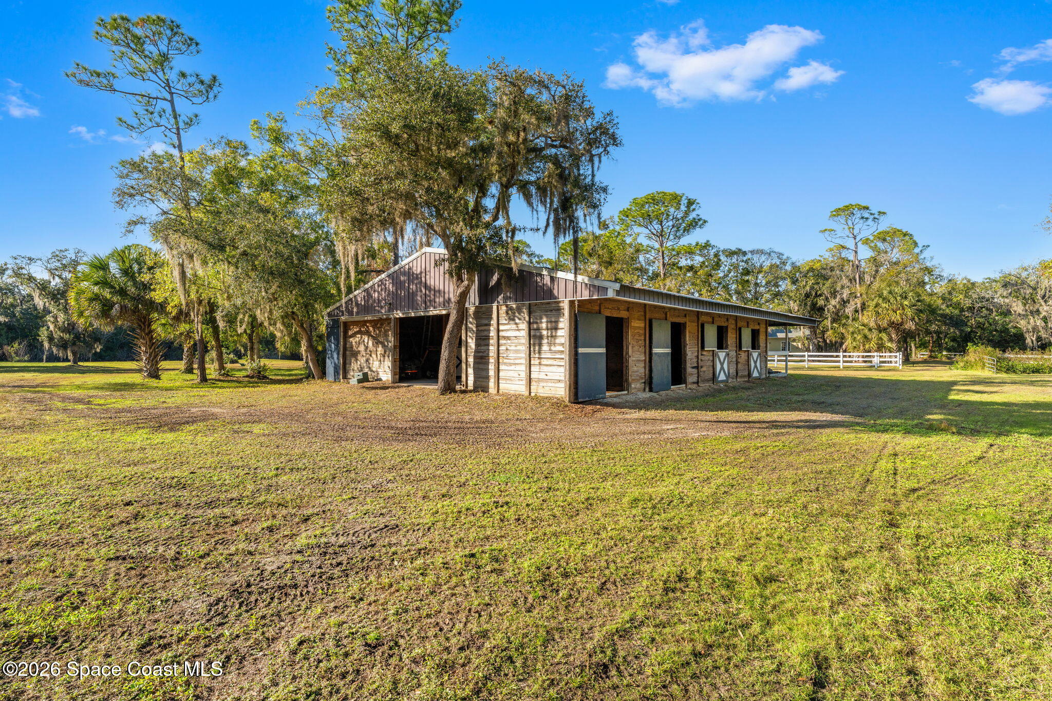 1325 Chase Hammock Road