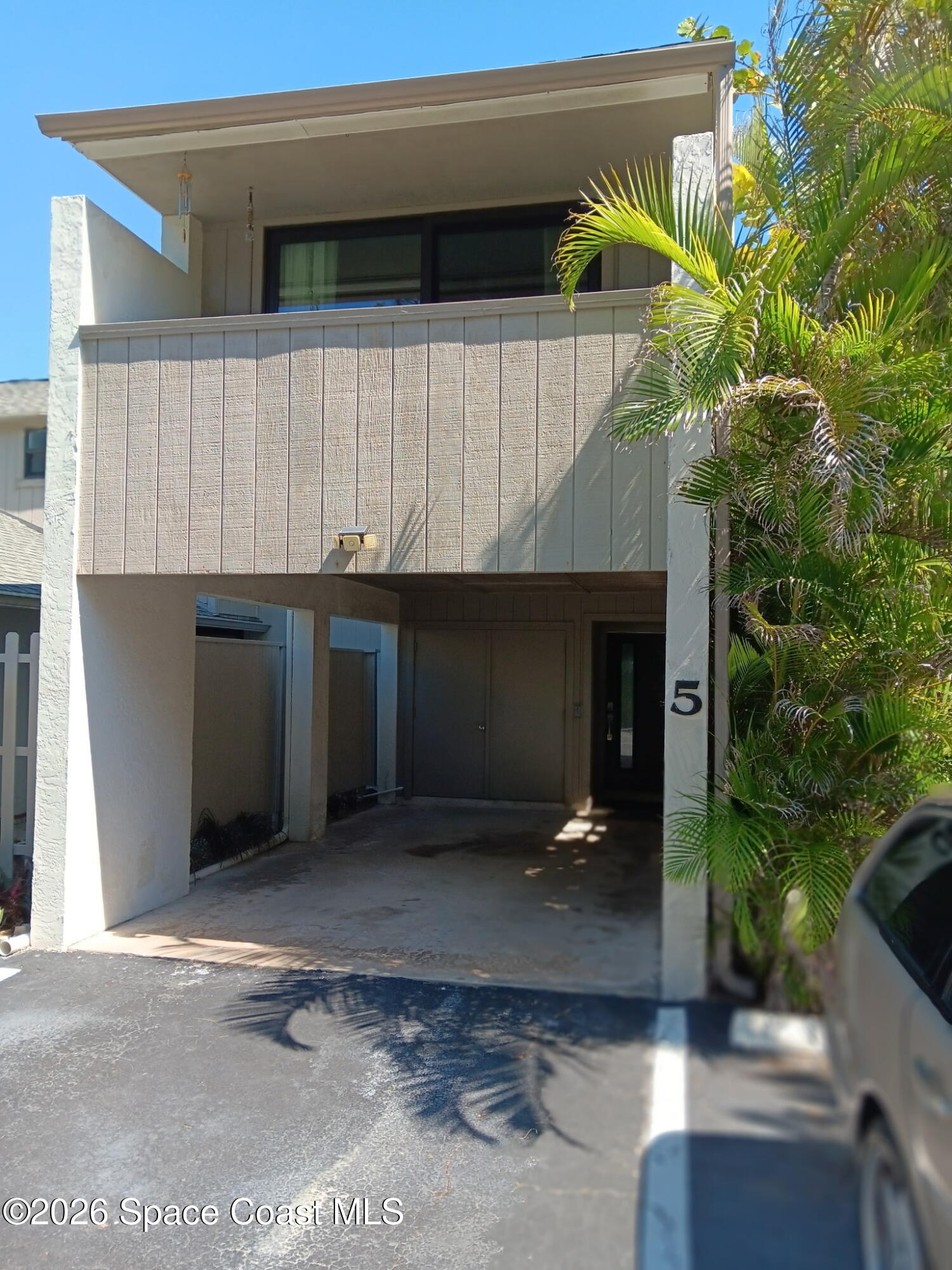 100 Coral Way E 5