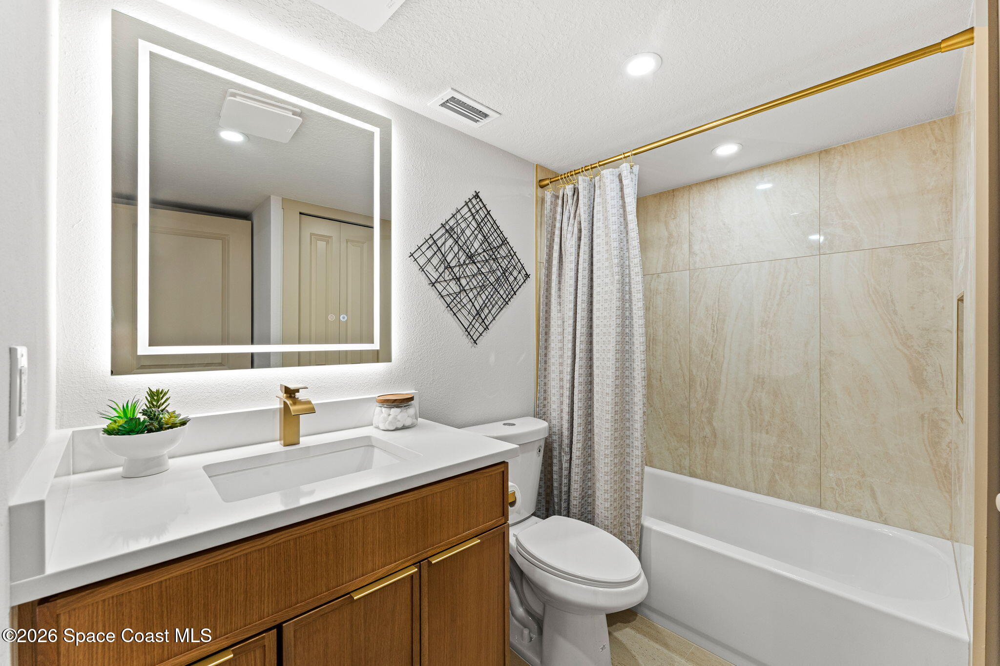 305 Tangle Run Boulevard 1222