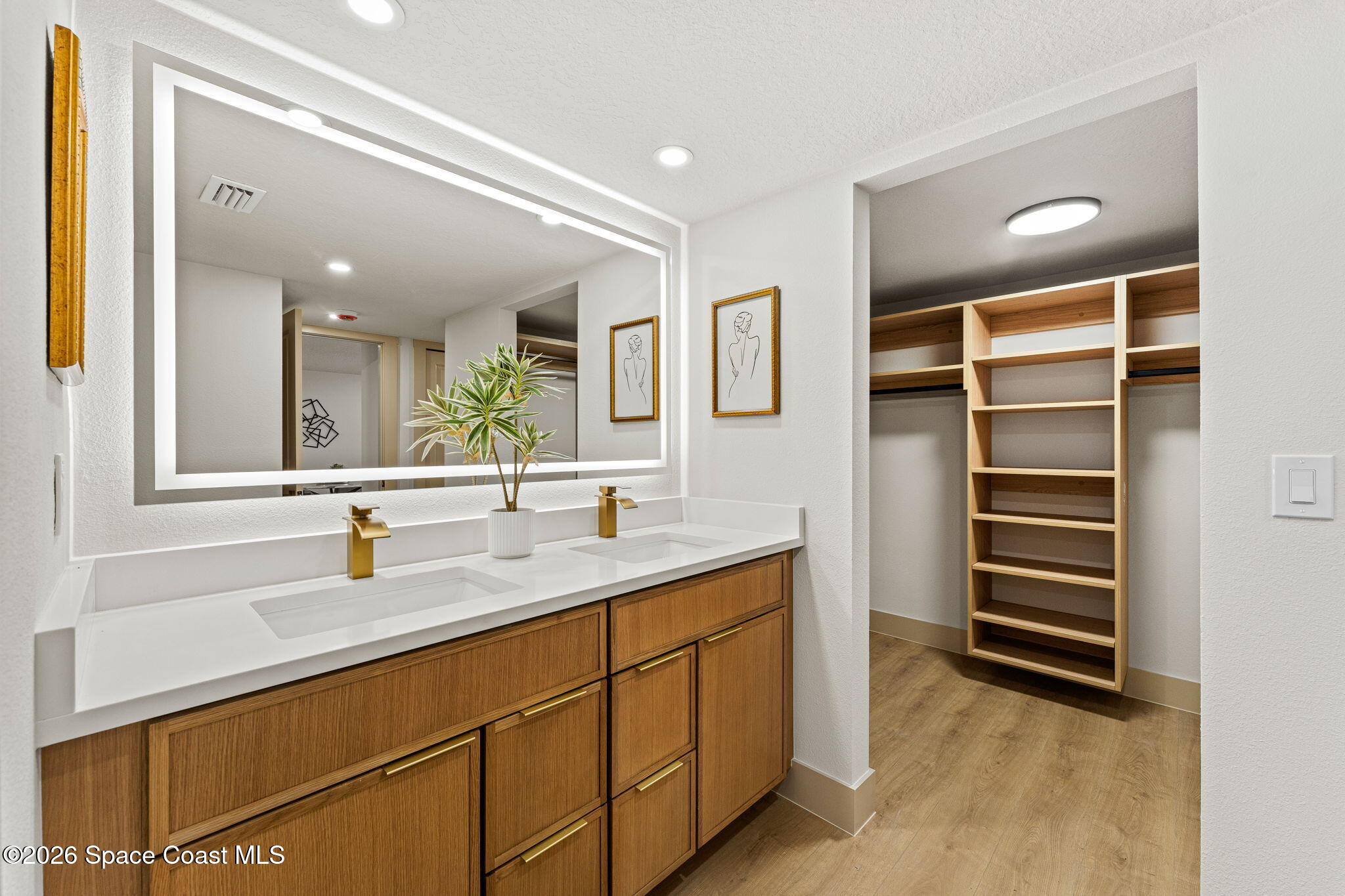 305 Tangle Run Boulevard 1222