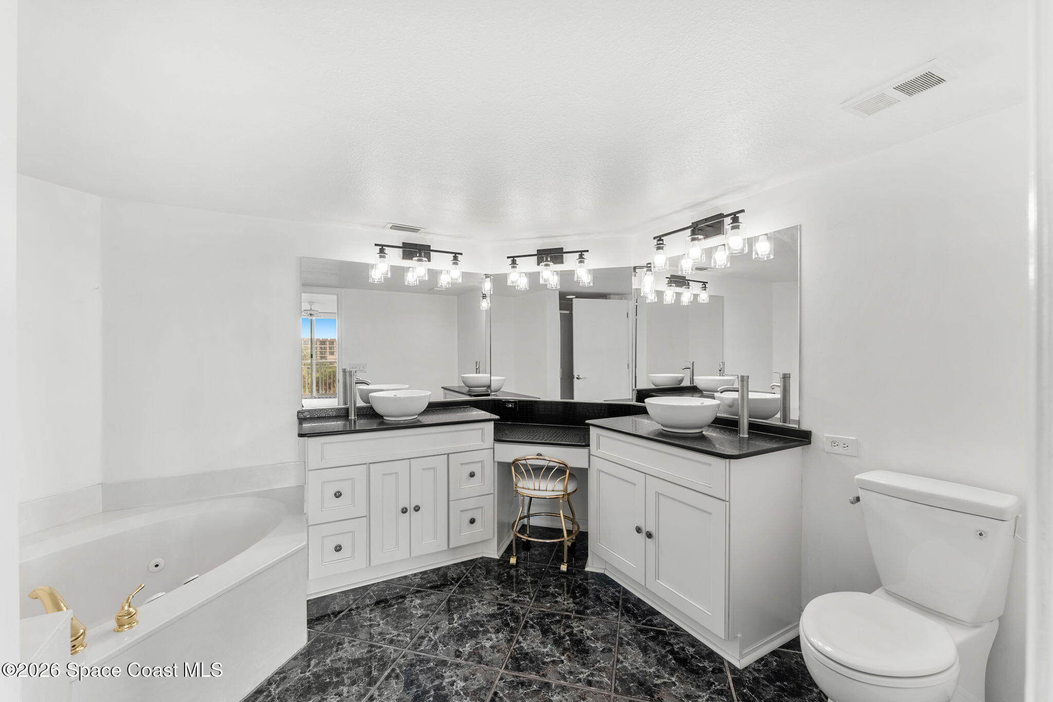 3400 Ocean Beach Boulevard 515