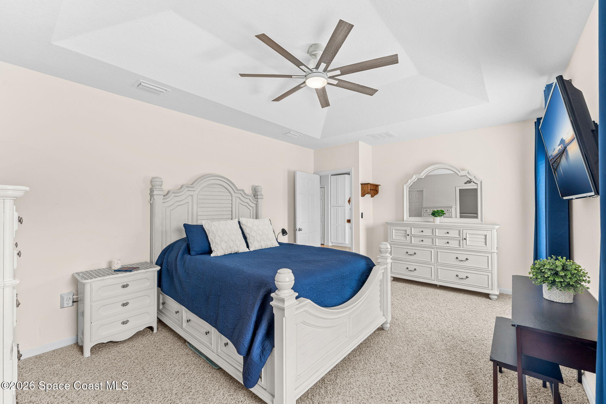 4049 Alligator Flag Circle