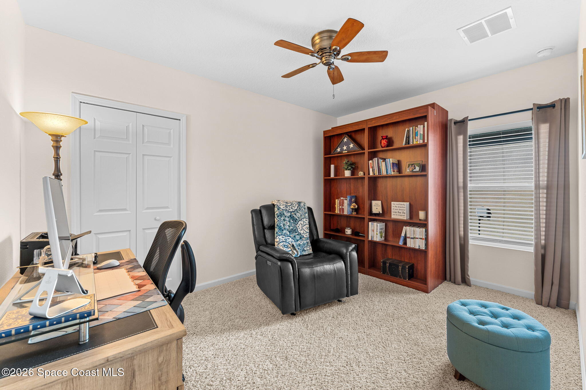 4049 Alligator Flag Circle