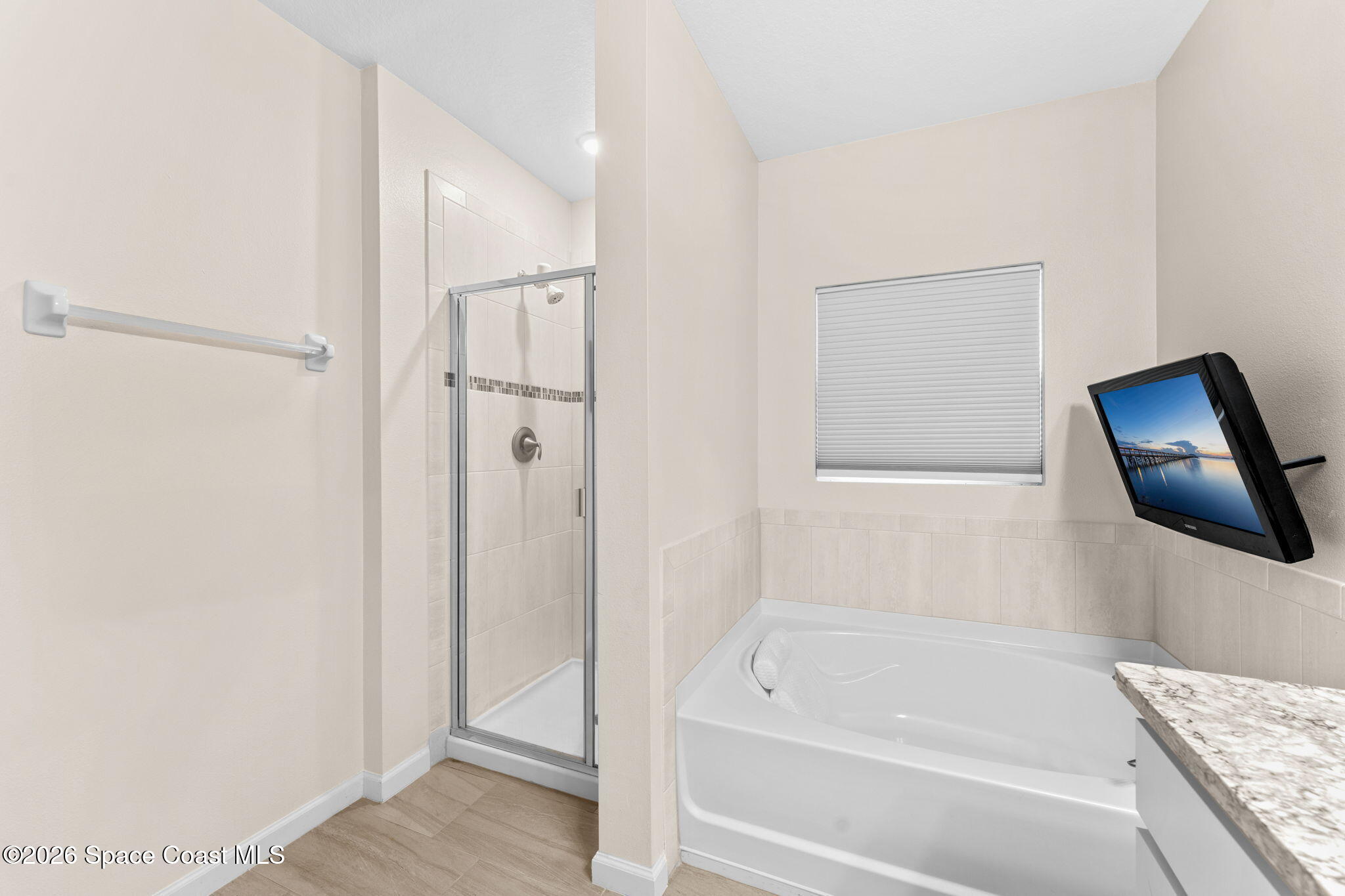 4049 Alligator Flag Circle