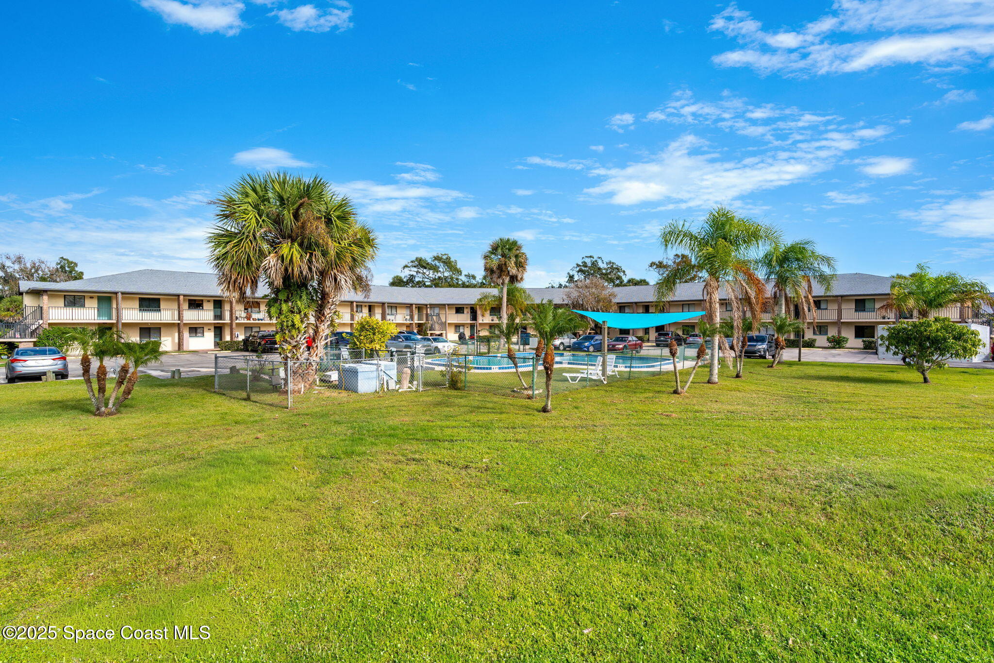 100 Canebreakers Drive 208