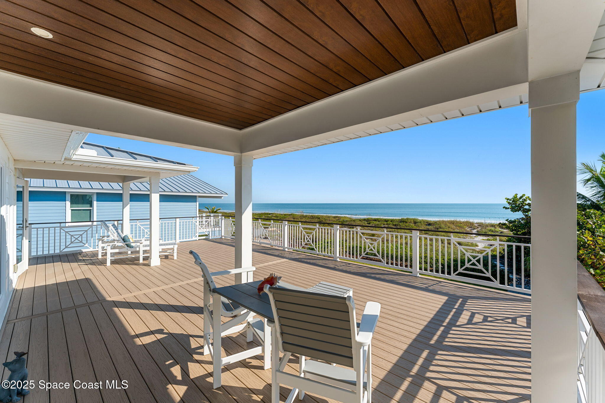 1081 S Atlantic Avenue