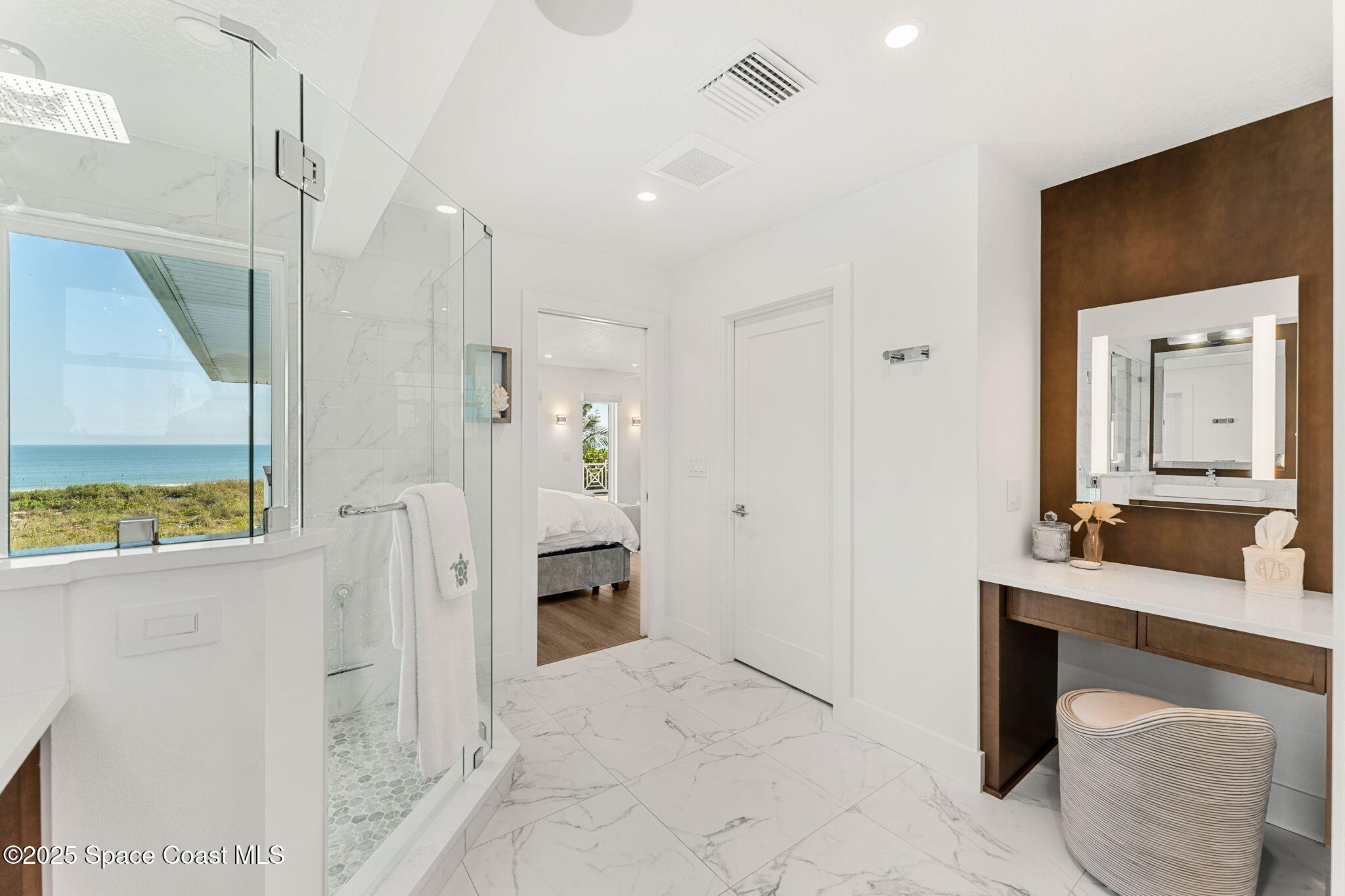 1081 S Atlantic Avenue