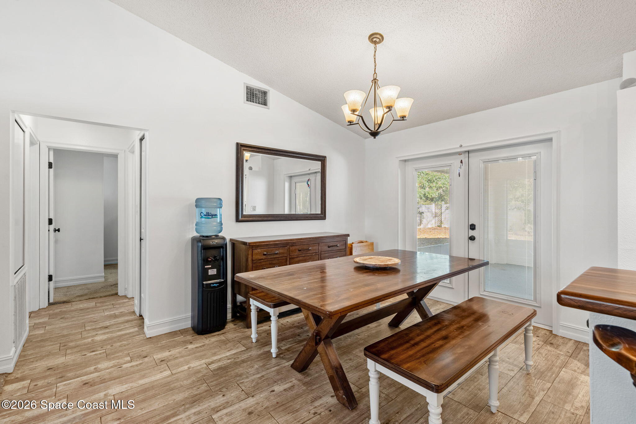 853 Lexington Street NE