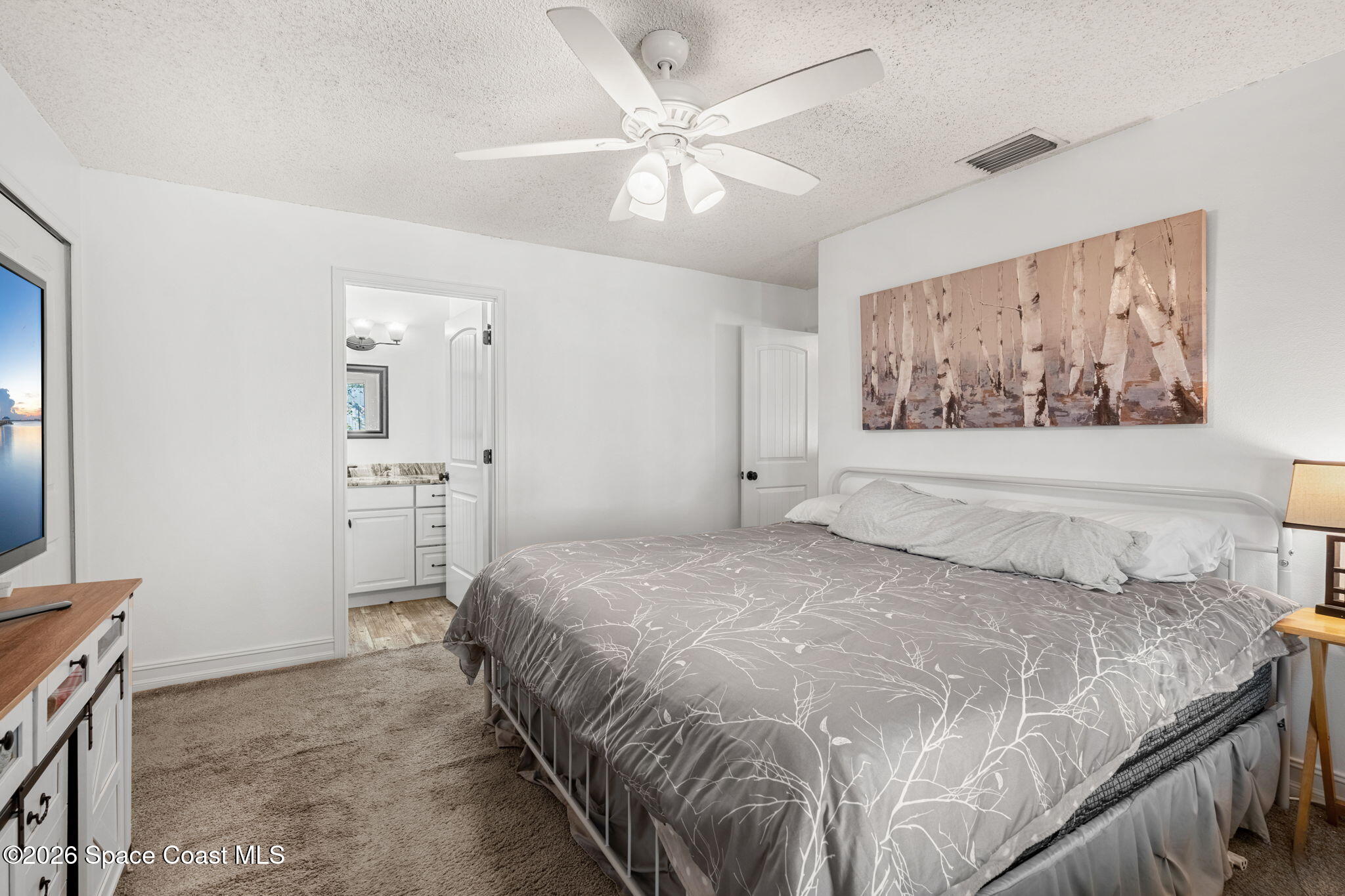 853 Lexington Street NE