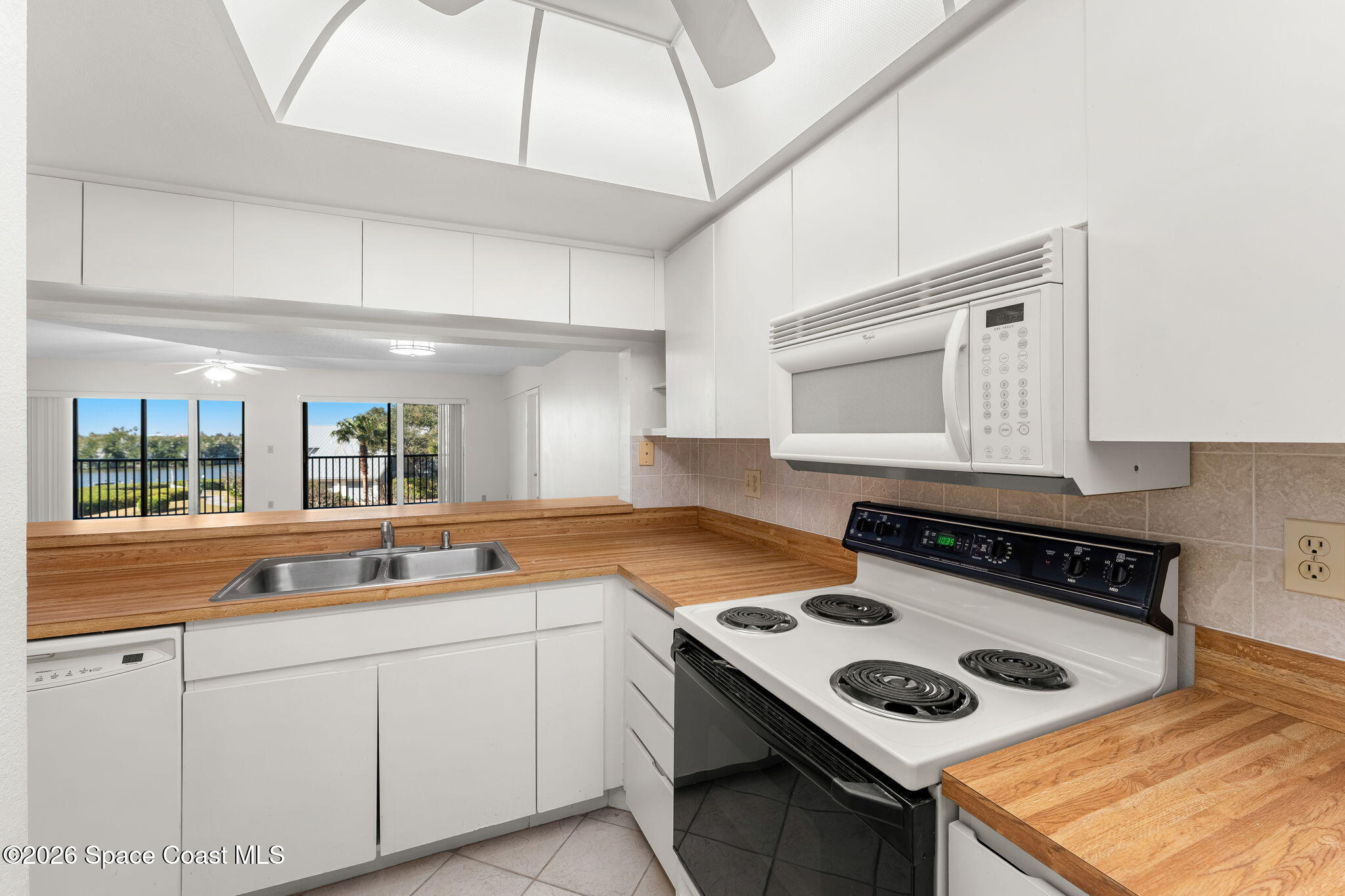 3165 N Atlantic Avenue B304