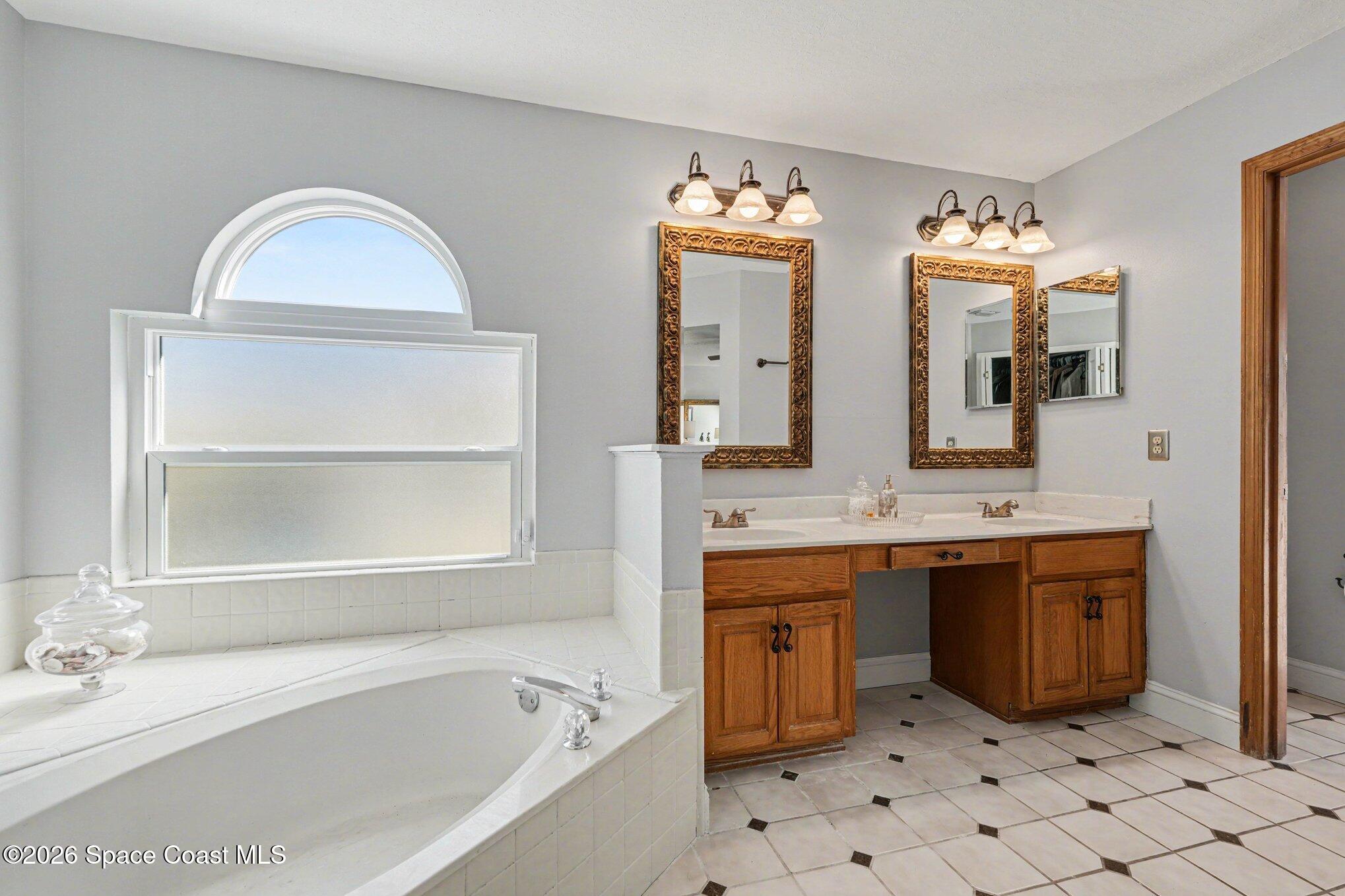 2449 Willowbrook Road