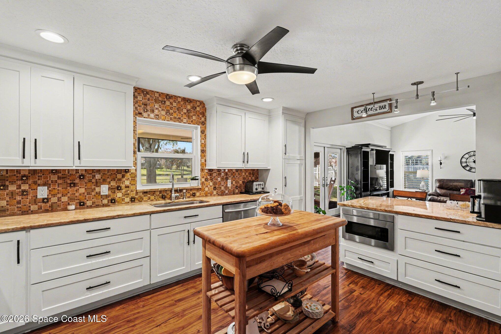 2449 Willowbrook Road