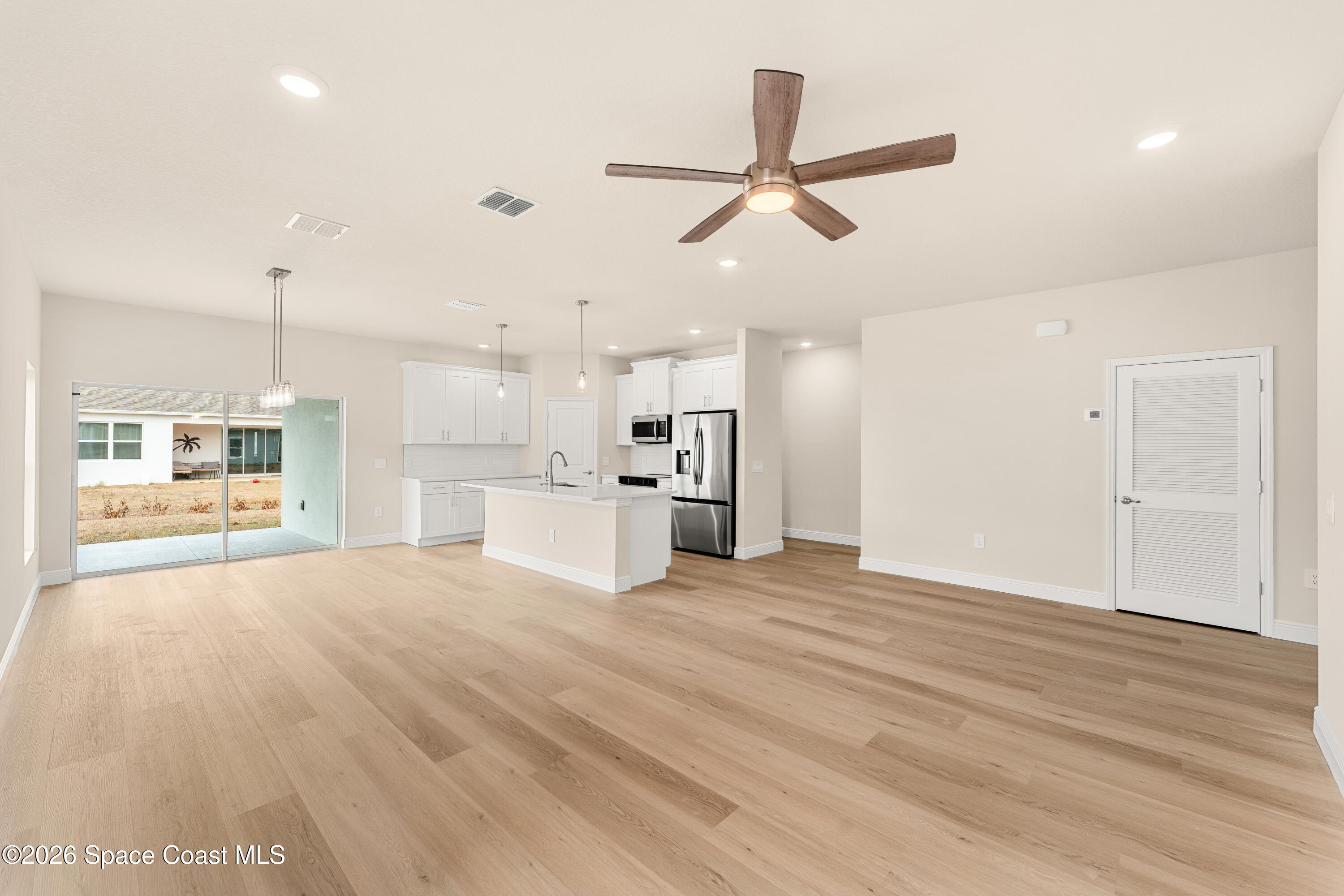 455 Mimosa Street SW