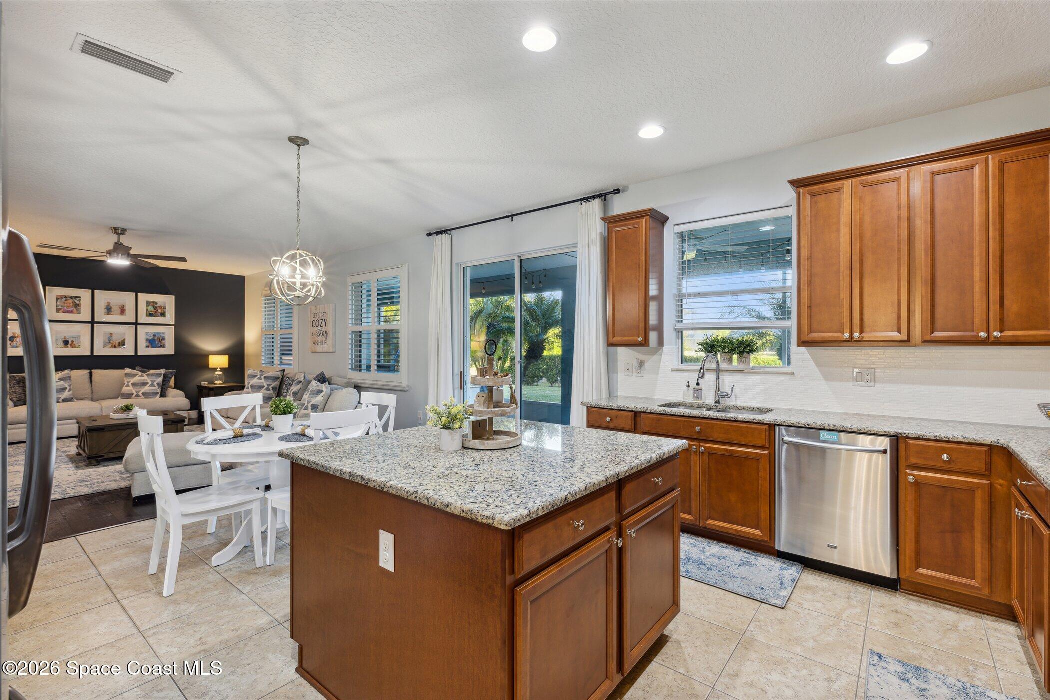 1383 Vestavia Circle