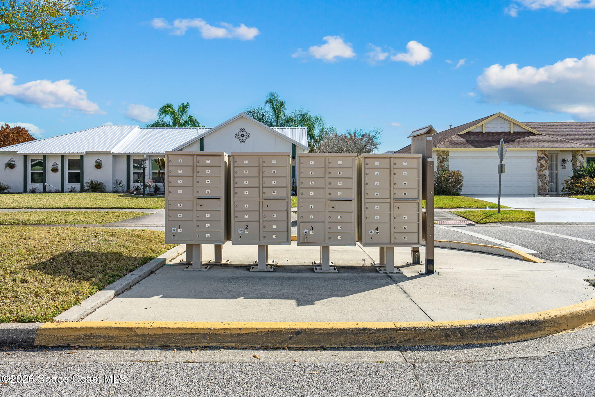 2553 Longwood Boulevard