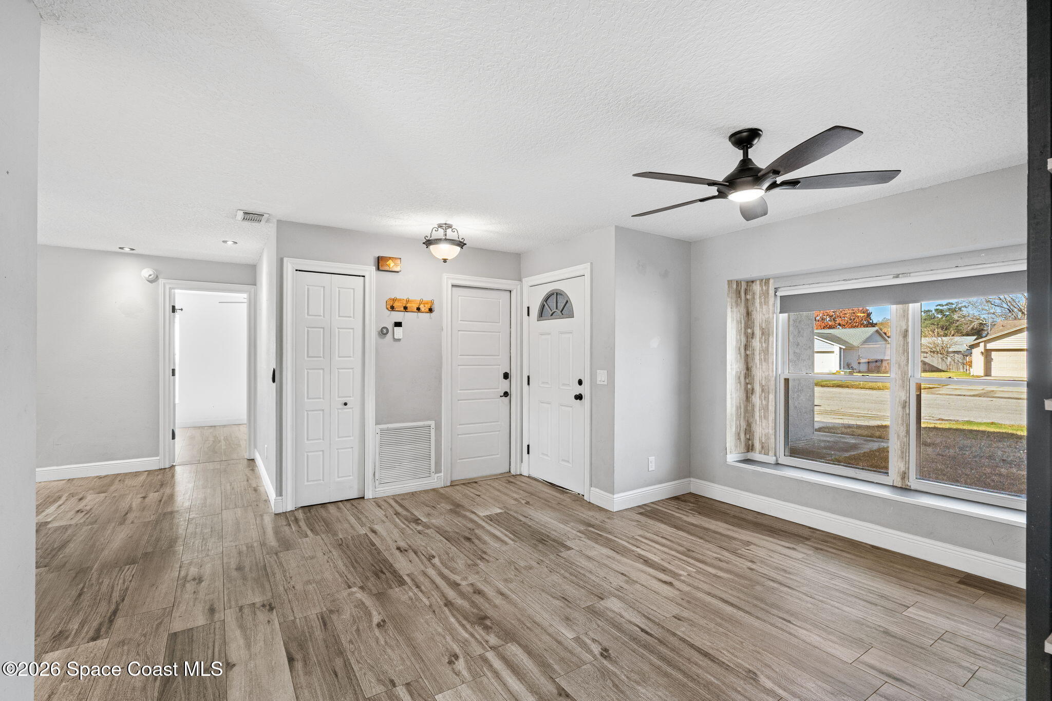 2553 Longwood Boulevard