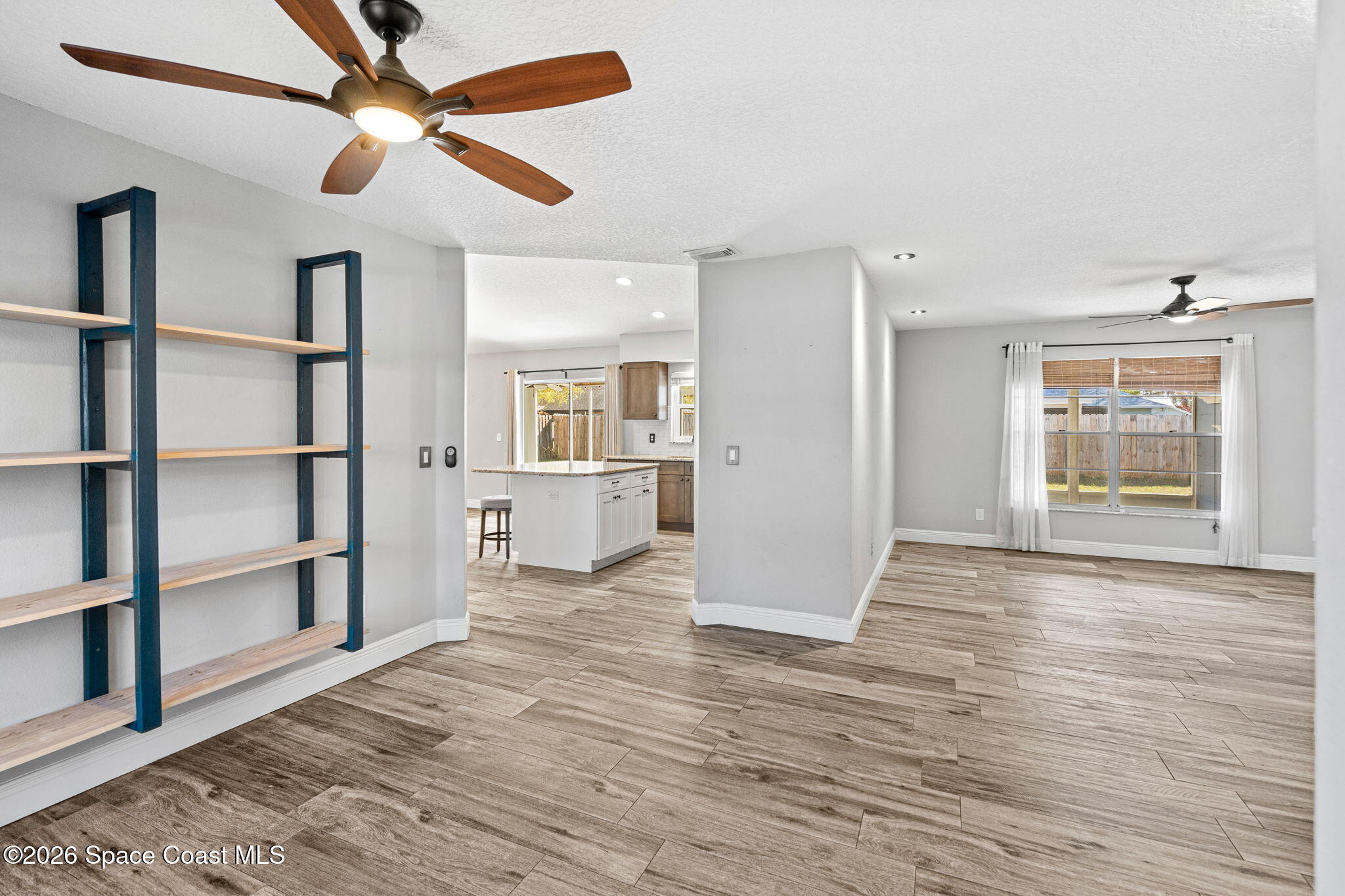 2553 Longwood Boulevard